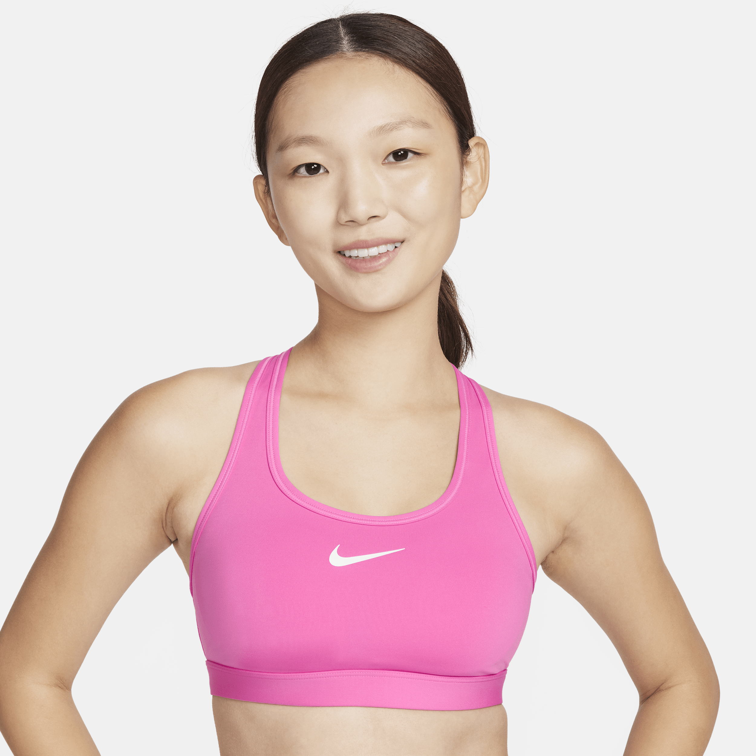 【ナイキ(NIKE)公式ストア】ナイキ スウッシュ ミディアムサポート ウィメンズ パッディド スポーツブラ DX6822-675 レッド 【ナイキ(NIKE)公式ストア】ナイキ スウッシュ ミディアムサポート ウィメンズ パッディド スポーツブラ DX6822-675 レッド