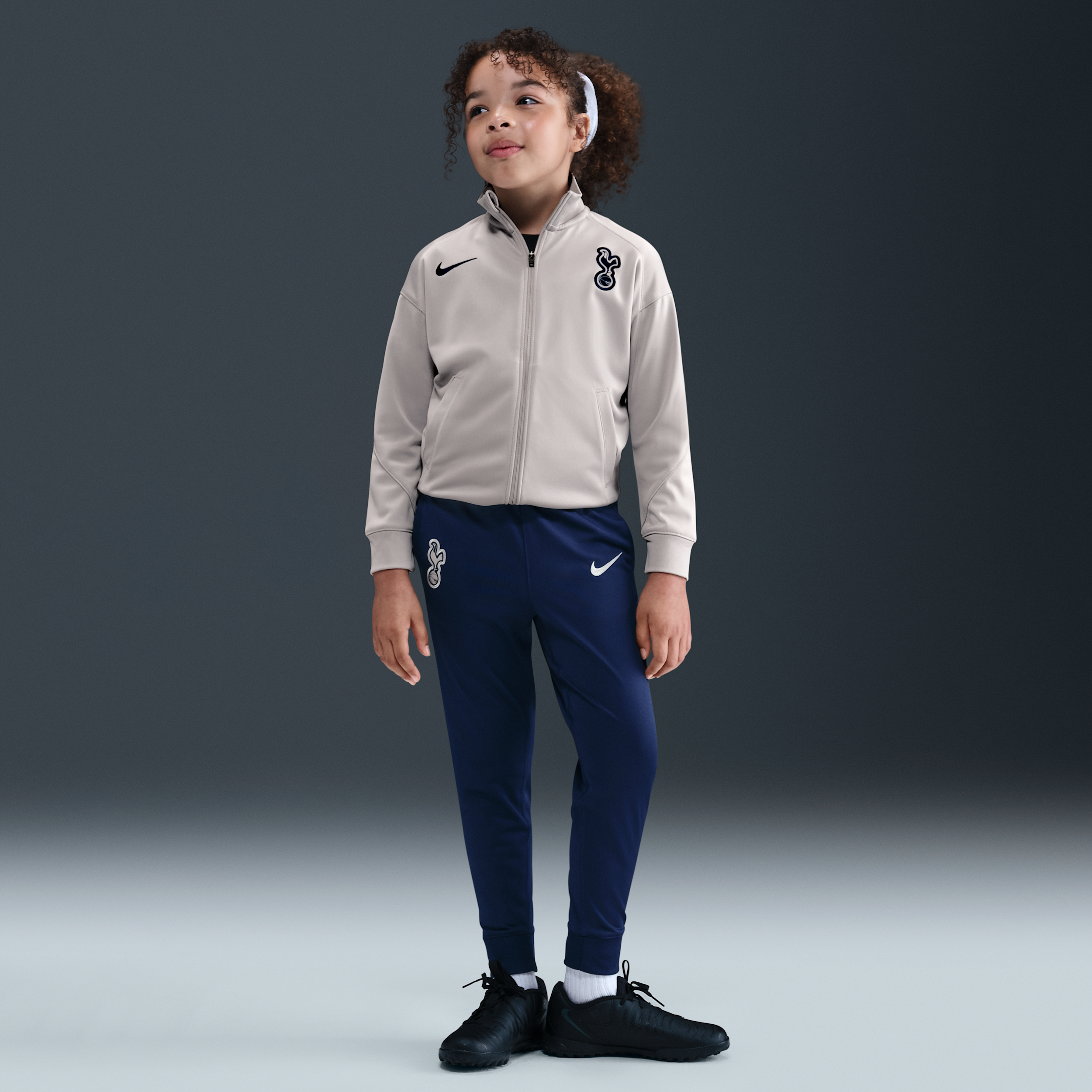 Strike Tottenham Hotspur Chándal de fútbol de tejido Knit Nike Dri-FIT - Niño/a pequeño/a - Gris
