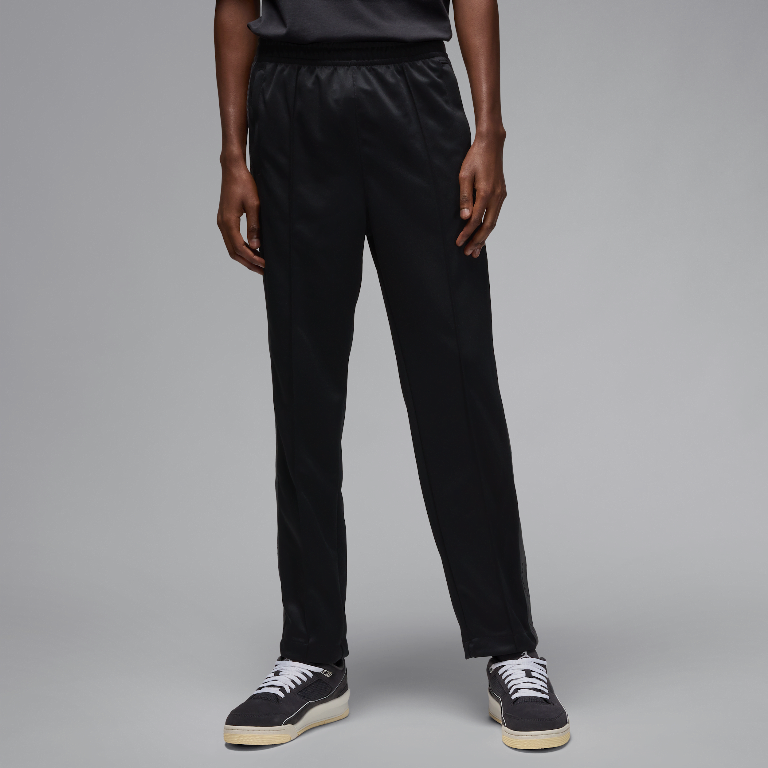 【ナイキ(NIKE)公式ストア】ジョーダン エッセンシャル メンズ トラックスーツ パンツ HF9341-010 ブラック 【ナイキ(NIKE)公式ストア】ジョーダン エッセンシャル メンズ トラックスーツ パンツ HF9341-010 ブラック
