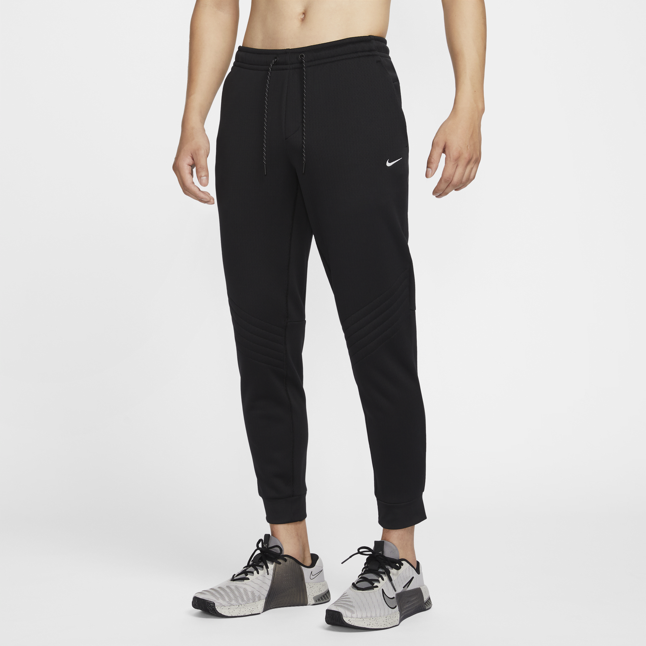 【ナイキ(NIKE)公式ストア】ナイキ サーマ スフィア メンズ Therma-FIT 撥水 ウィンタライズド フィットネス ジョガーパンツ FZ1110-010 ブラック 【ナイキ(NIKE)公式ストア】ナイキ サーマ スフィア メンズ Therma-FIT 撥水 ウィンタライズド フィットネス ジョガーパンツ FZ1110-010 ブラック