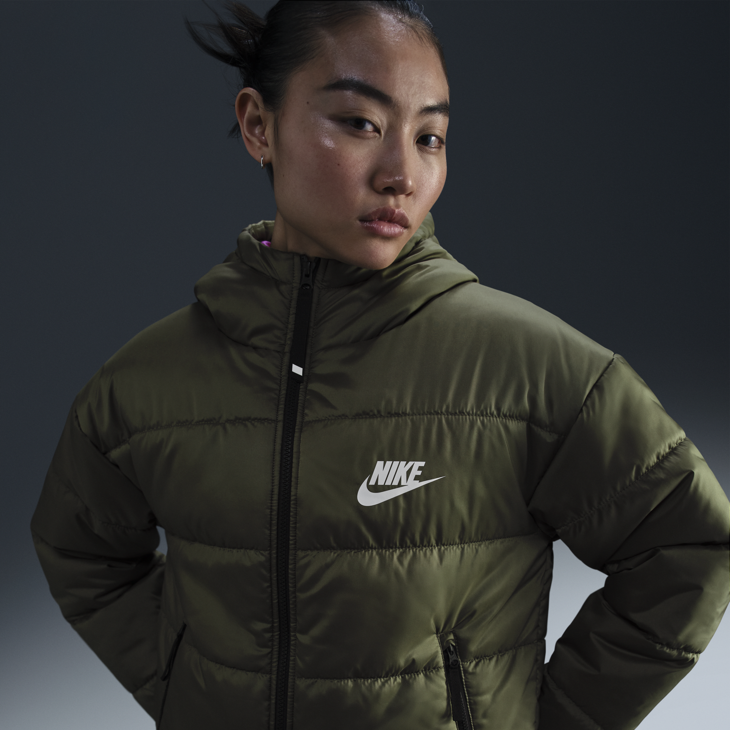 【ナイキ(NIKE)公式ストア】ナイキ スポーツウェア Therma-FIT レペル ウィメンズ フーデッド ジャケット DJ6996-223 グリーン 【ナイキ(NIKE)公式ストア】ナイキ スポーツウェア Therma-FIT レペル ウィメンズ フーデッド ジャケット DJ6996-223 グリーン