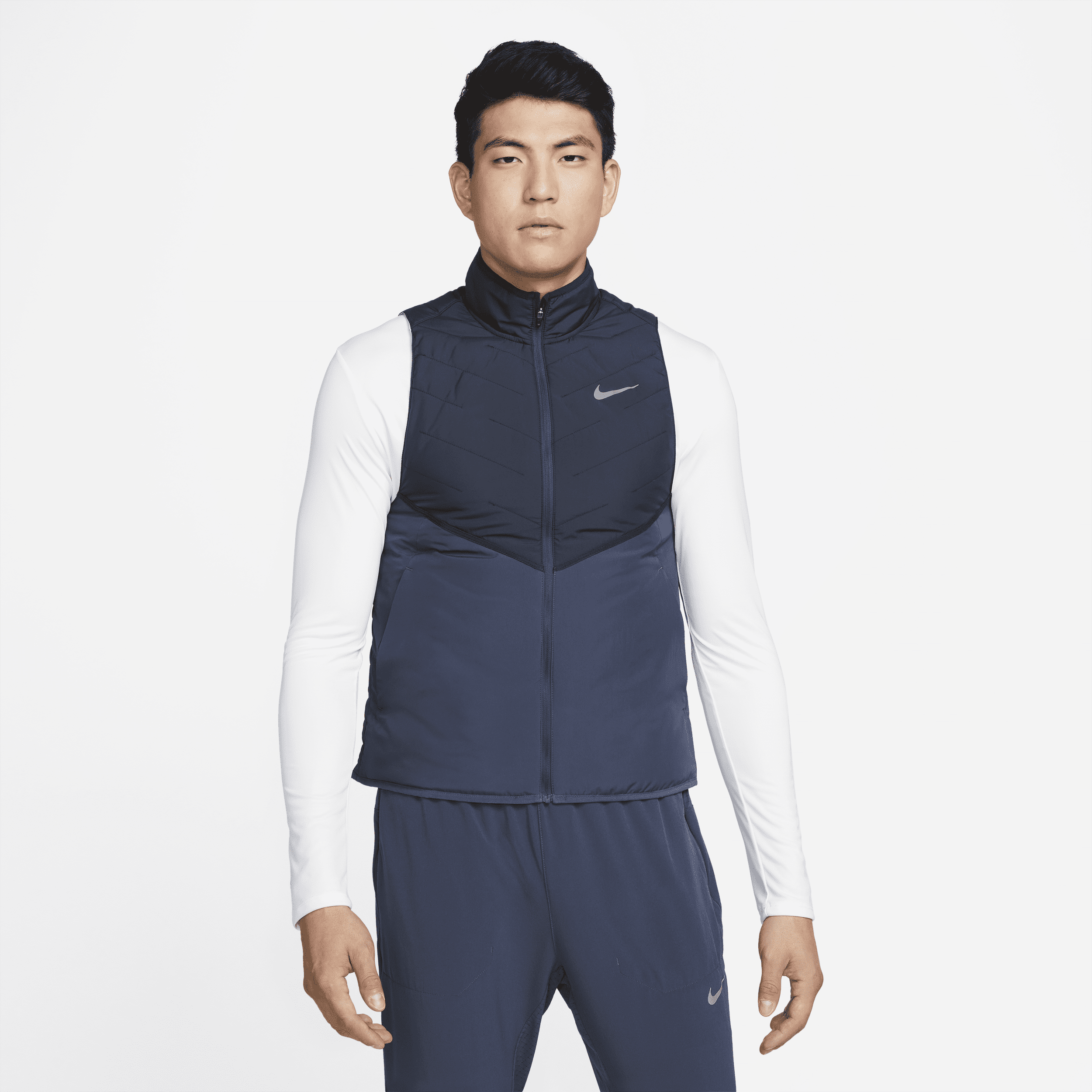 【ナイキ(NIKE)公式ストア】ナイキ Therma-FIT レペル メンズ シンセティックフィル ランニングベスト DD5648-475 ブルー 【ナイキ(NIKE)公式ストア】ナイキ Therma-FIT レペル メンズ シンセティックフィル ランニングベスト DD5648-475 ブルー