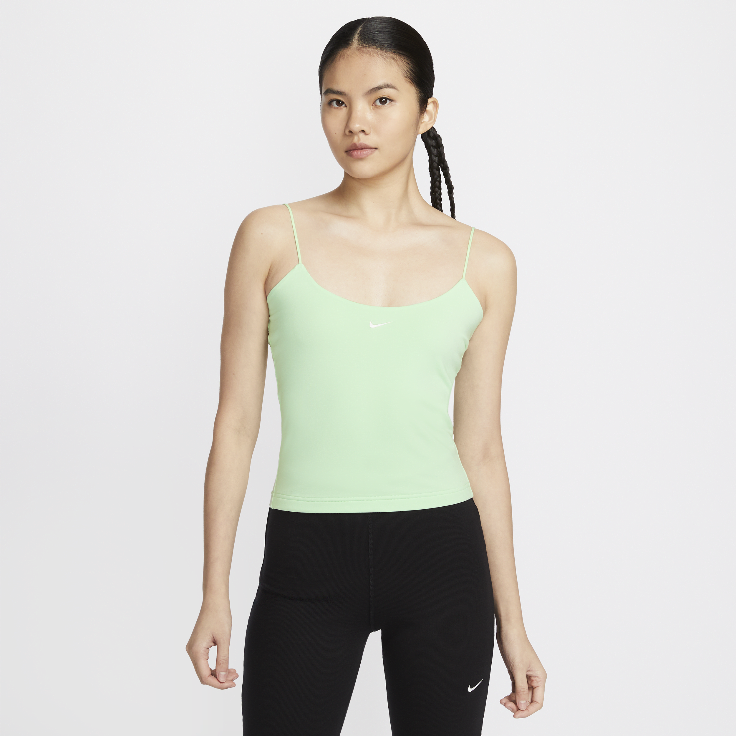 【ナイキ(NIKE)公式ストア】ナイキ スポーツウェア チル ニット ウィメンズ タイト キャミ タンクトップ FN3686-376 グリーン 【ナイキ(NIKE)公式ストア】ナイキ スポーツウェア チル ニット ウィメンズ タイト キャミ タンクトップ FN3686-376 グリーン