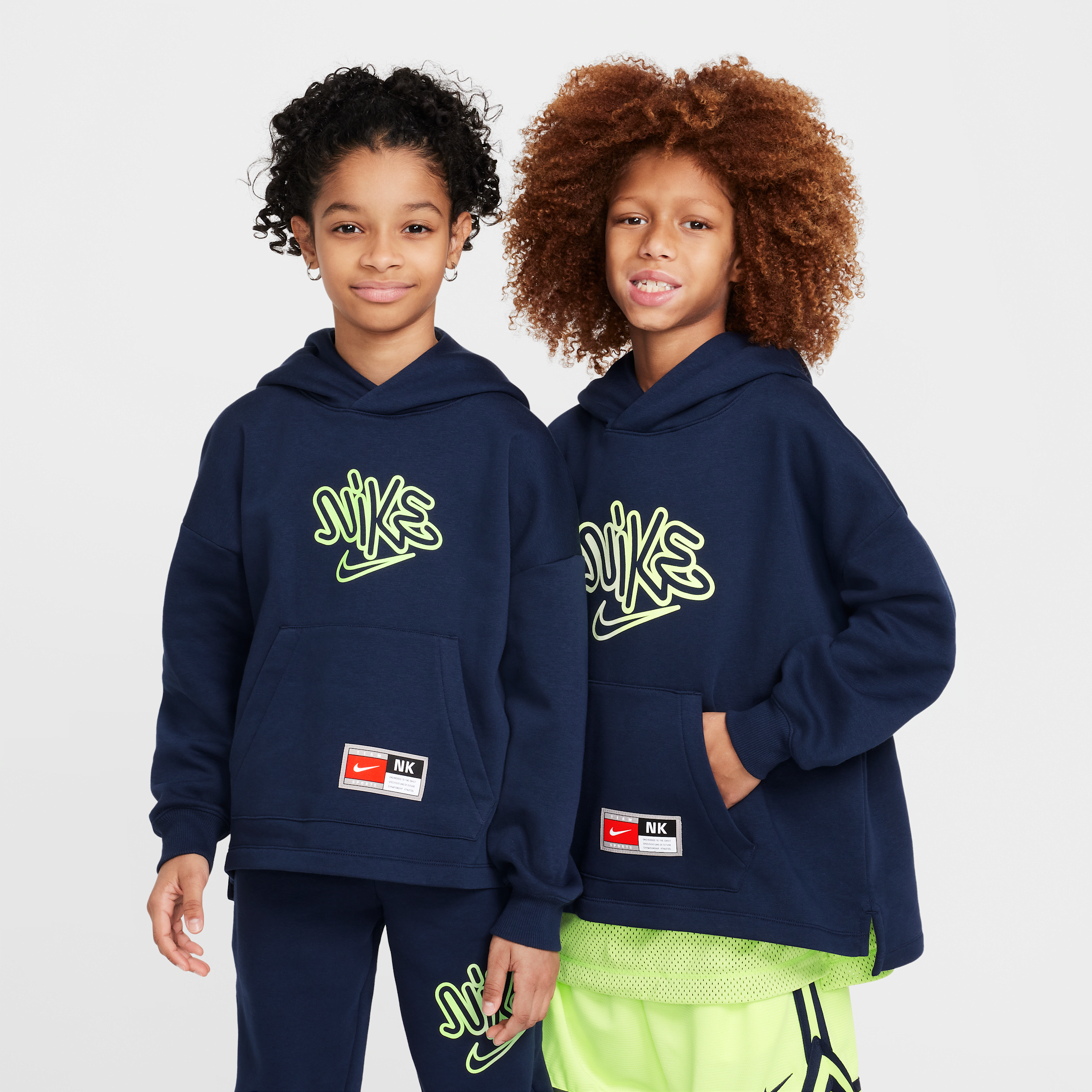 【ナイキ(NIKE)公式ストア】ナイキ カルチャー オブ バスケットボール ジュニア フリース プルオーバー バスケットボールパーカー HF8158-451 ブルー 【ナイキ(NIKE)公式ストア】ナイキ カルチャー オブ バスケットボール ジュニア フリース プルオーバー バスケットボールパーカー HF8158-451 ブルー
