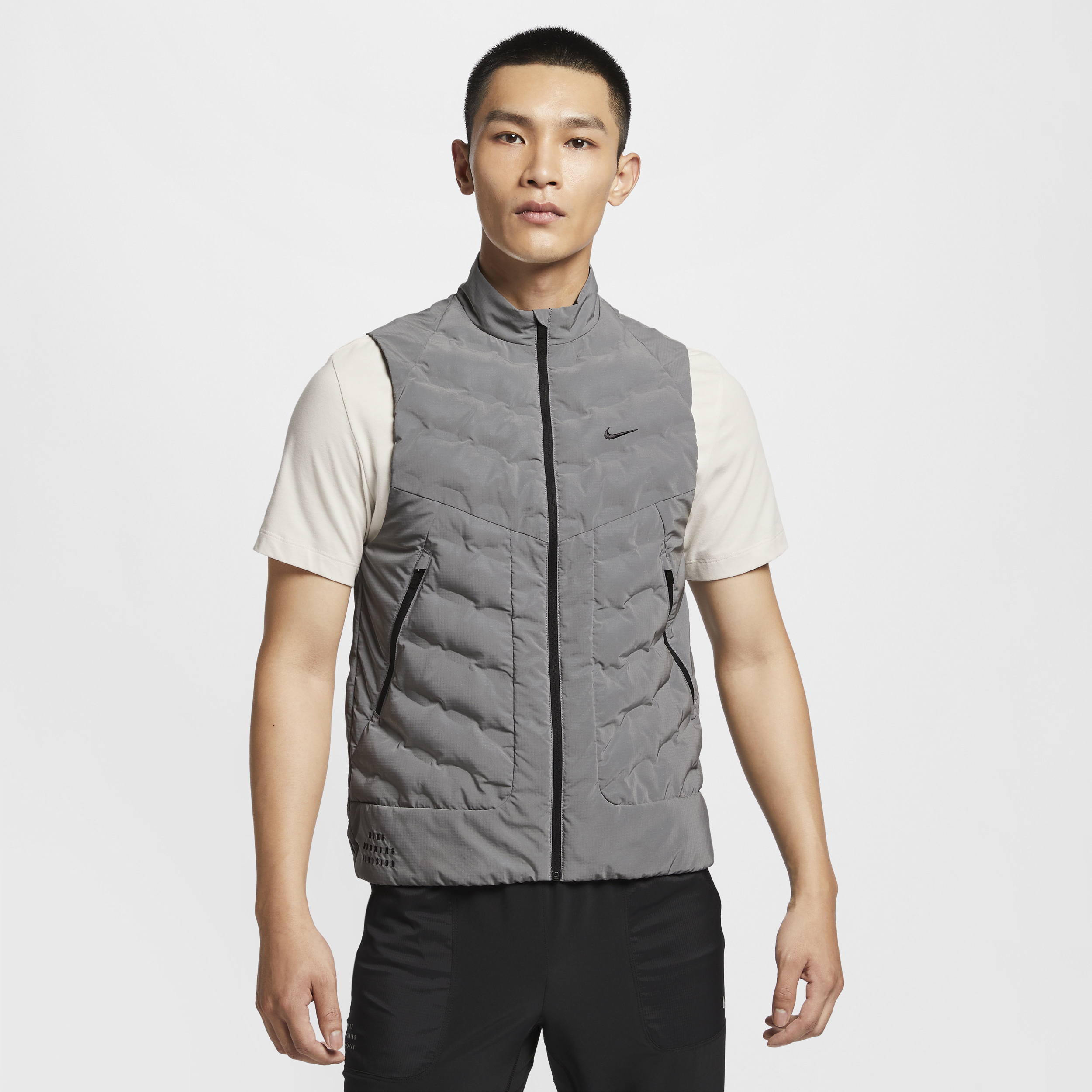 【ナイキ(NIKE)公式ストア】ナイキ ランニング ディビジョン メンズ Therma-FIT ADV ランニングベスト FZ1132-035 グレー 【ナイキ(NIKE)公式ストア】ナイキ ランニング ディビジョン メンズ Therma-FIT ADV ランニングベスト FZ1132-035 グレー