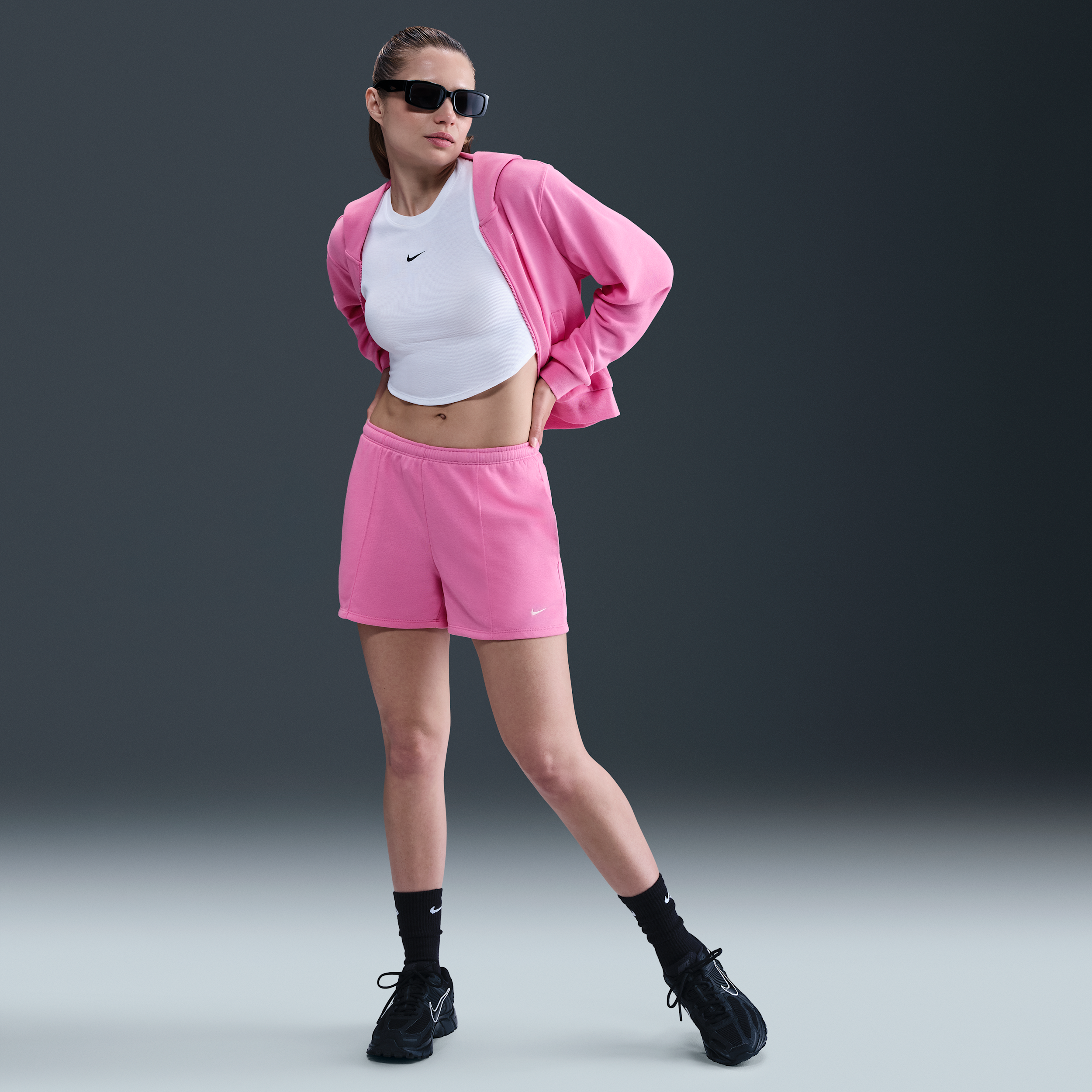 【ナイキ(NIKE)公式ストア】ナイキ スポーツウェア チル テリー ウィメンズ ミッドライズ 10cm フレンチ テリー ショートパンツ HF6941-675 ピンク 【ナイキ(NIKE)公式ストア】ナイキ スポーツウェア チル テリー ウィメンズ ミッドライズ 10cm フレンチ テリー ショートパンツ HF6941-675 ピンク