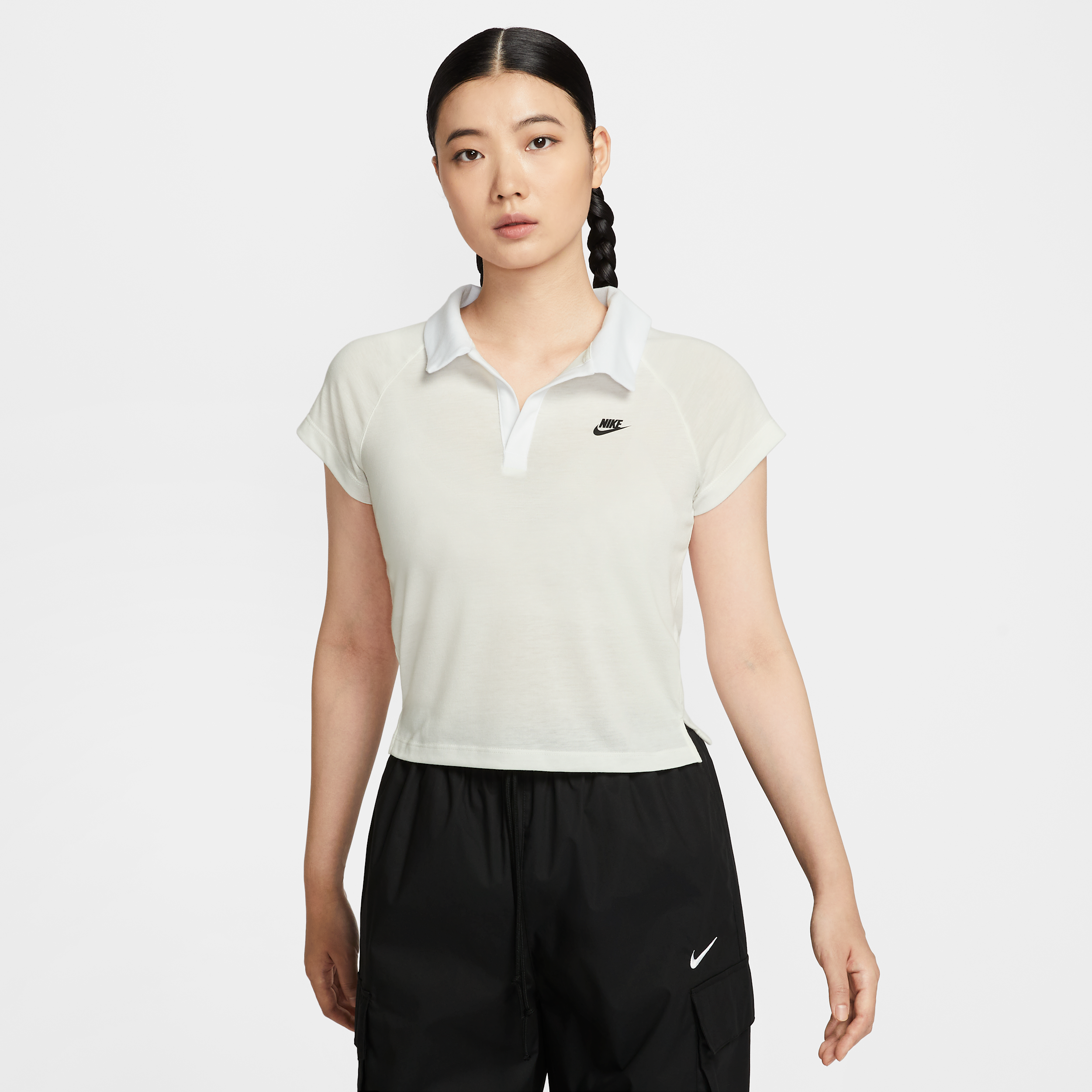 【ナイキ(NIKE)公式ストア】ナイキ スポーツウェア ウィメンズ スリム レトロ ポロ トップ IH8503-133 ホワイト 【ナイキ(NIKE)公式ストア】ナイキ スポーツウェア ウィメンズ スリム レトロ ポロ トップ IH8503-133 ホワイト