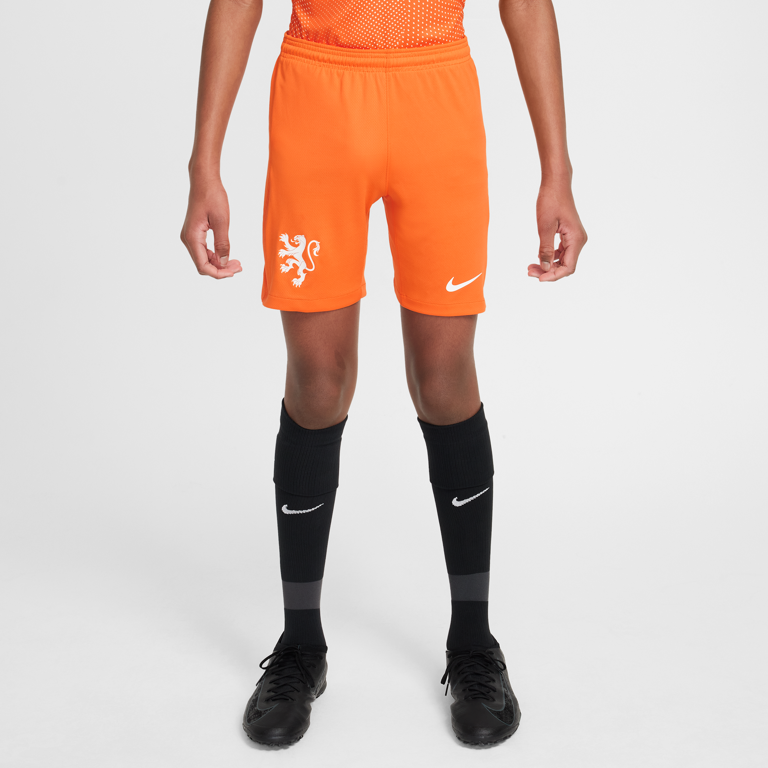 Shorts da calcio replica Nike Dri-FIT Olanda 2025/26 Stadium per ragazzo/a – Home - Arancione