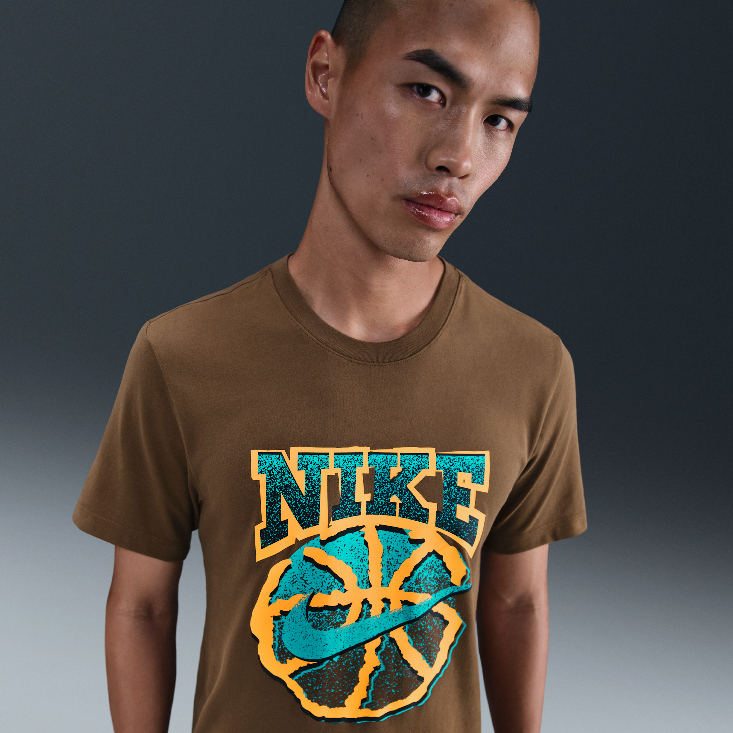 【ナイキ(NIKE)公式ストア】ナイキ メンズ Dri-FIT バスケットボール Tシャツ HV1708-235 ブラウン 【ナイキ(NIKE)公式ストア】ナイキ メンズ Dri-FIT バスケットボール Tシャツ HV1708-235 ブラウン