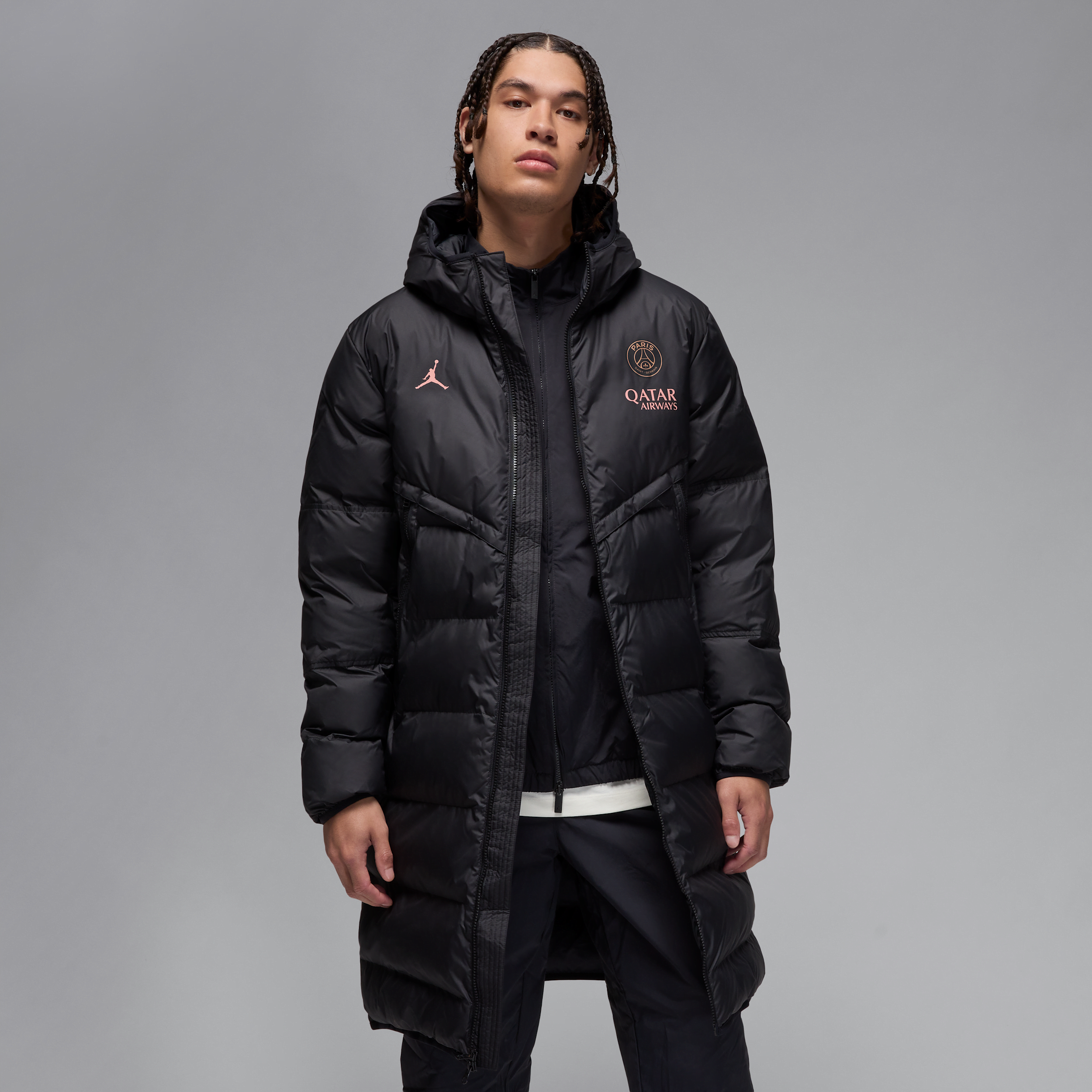 【ナイキ(NIKE)公式ストア】パリ サンジェルマン (PSG) ストライク ウィンドランナー PrimaLoft® メンズ ジョーダン Storm-FIT サッカー フーデッド パーカー FV3550-011 ブラック 【ナイキ(NIKE)公式ストア】パリ サンジェルマン (PSG) ストライク ウィンドランナー PrimaLoft® メンズ ジョーダン Storm-FIT サッカー フーデッド パーカー FV3550-011 ブラック