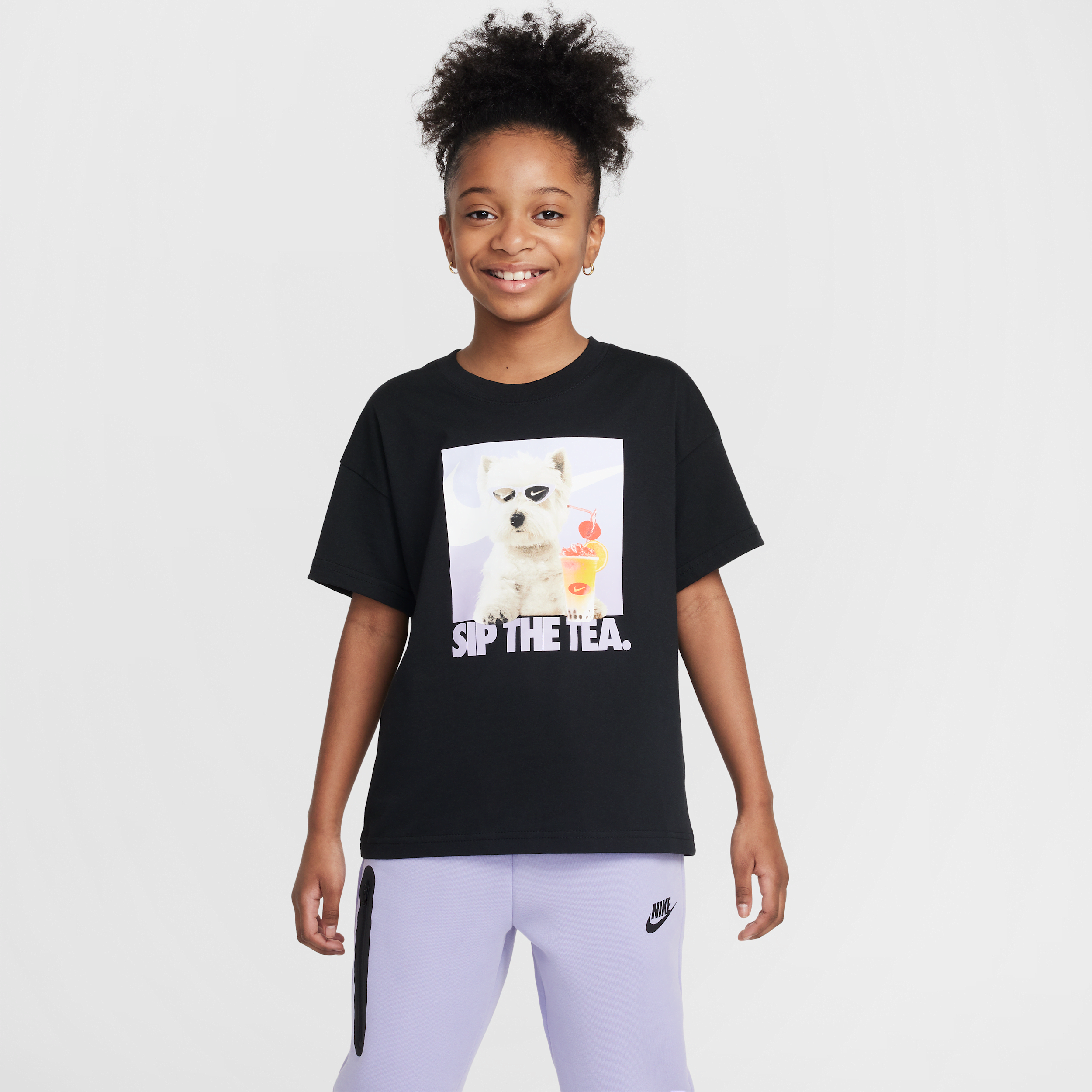 【ナイキ(NIKE)公式ストア】ナイキ スポーツウェア ジュニア (ガールズ) Tシャツ HQ2337-010 ブラック 【ナイキ(NIKE)公式ストア】ナイキ スポーツウェア ジュニア (ガールズ) Tシャツ HQ2337-010 ブラック