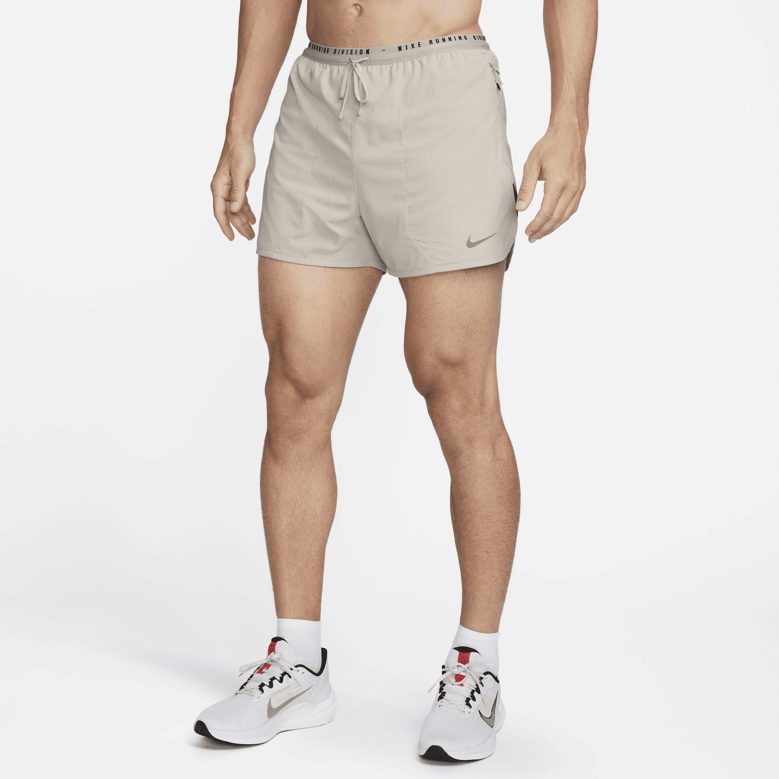Nike Dri-FIT ADV Run Division Hardloopshorts met binnenbroek voor heren (10 cm) - Grijs