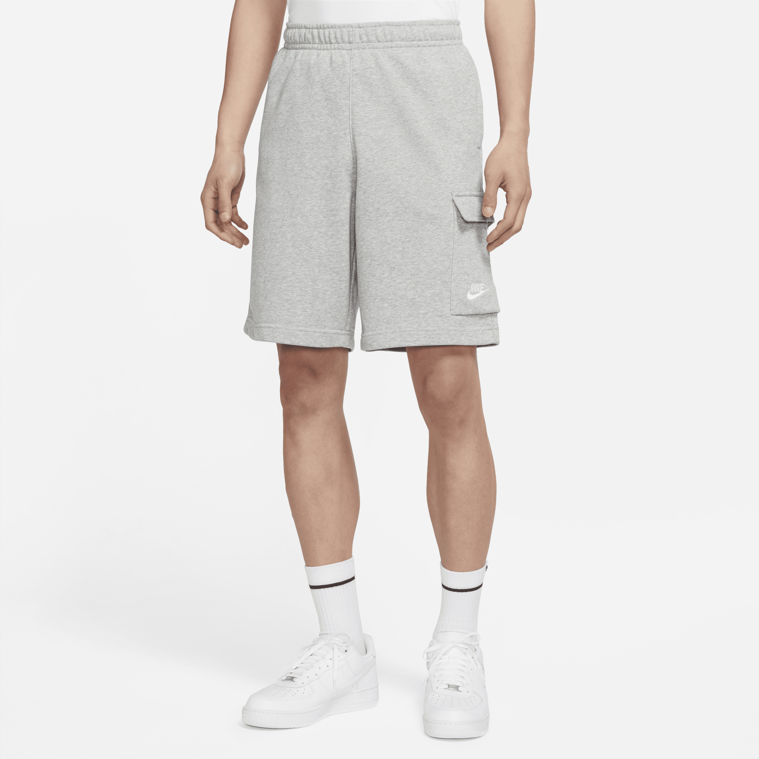 【ナイキ(NIKE)公式ストア】ナイキ スポーツウェア クラブ メンズ フレンチ テリー カーゴ ショートパンツ DD7015-063 グレー 【ナイキ(NIKE)公式ストア】ナイキ スポーツウェア クラブ メンズ フレンチ テリー カーゴ ショートパンツ DD7015-063 グレー
