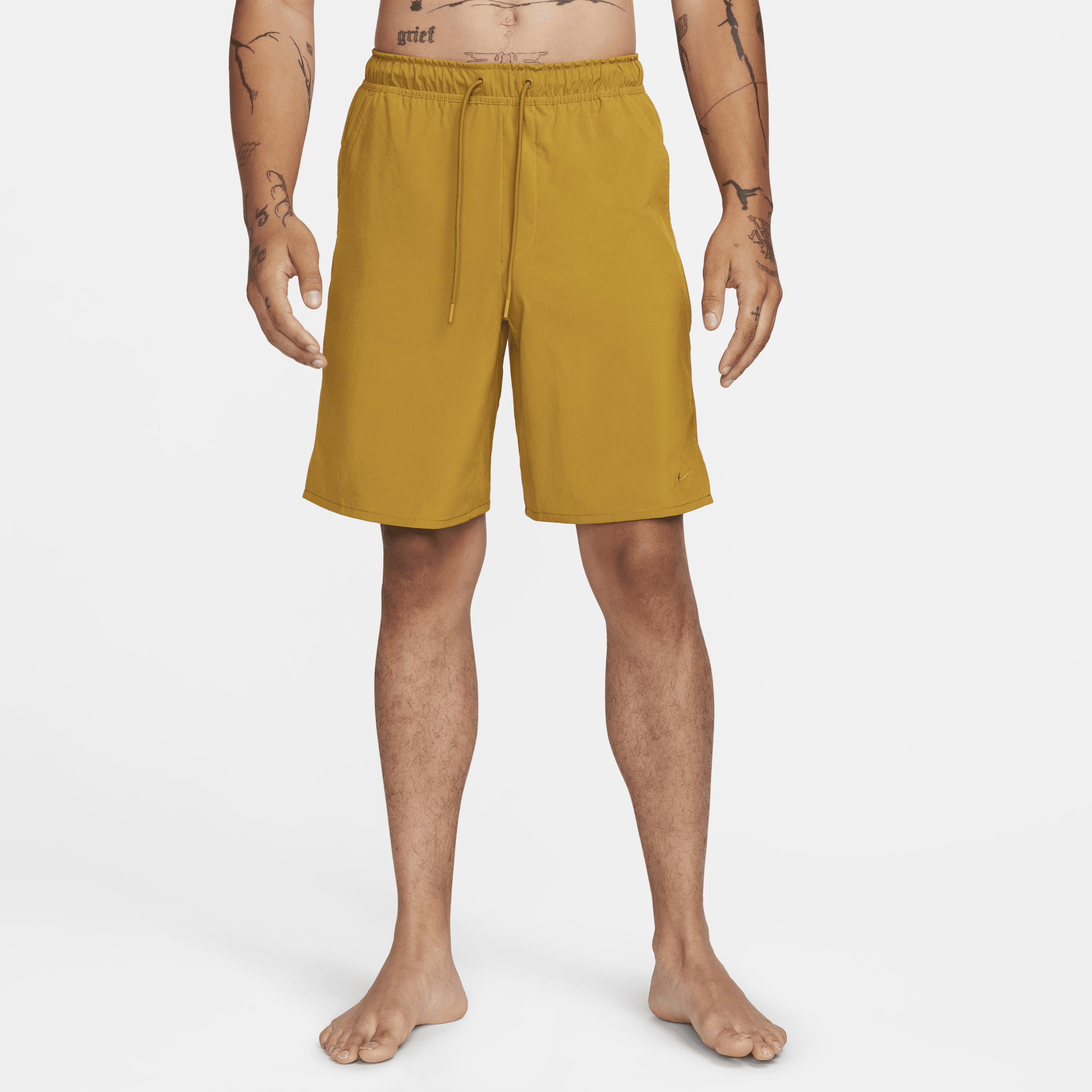 Nike Unlimited Dri-FIT Alsidige shorts (23 cm) til mænd - brun