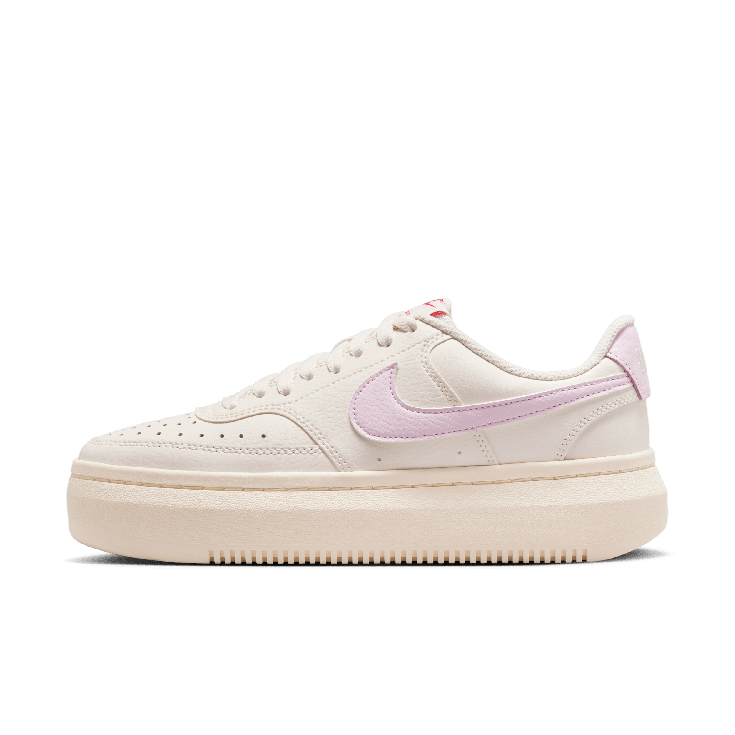 【ナイキ(NIKE)公式ストア】ナイキ コート ビジョン アルタ ウィメンズシューズ IB4480-133 ホワイト 【ナイキ(NIKE)公式ストア】ナイキ コート ビジョン アルタ ウィメンズシューズ IB4480-133 ホワイト