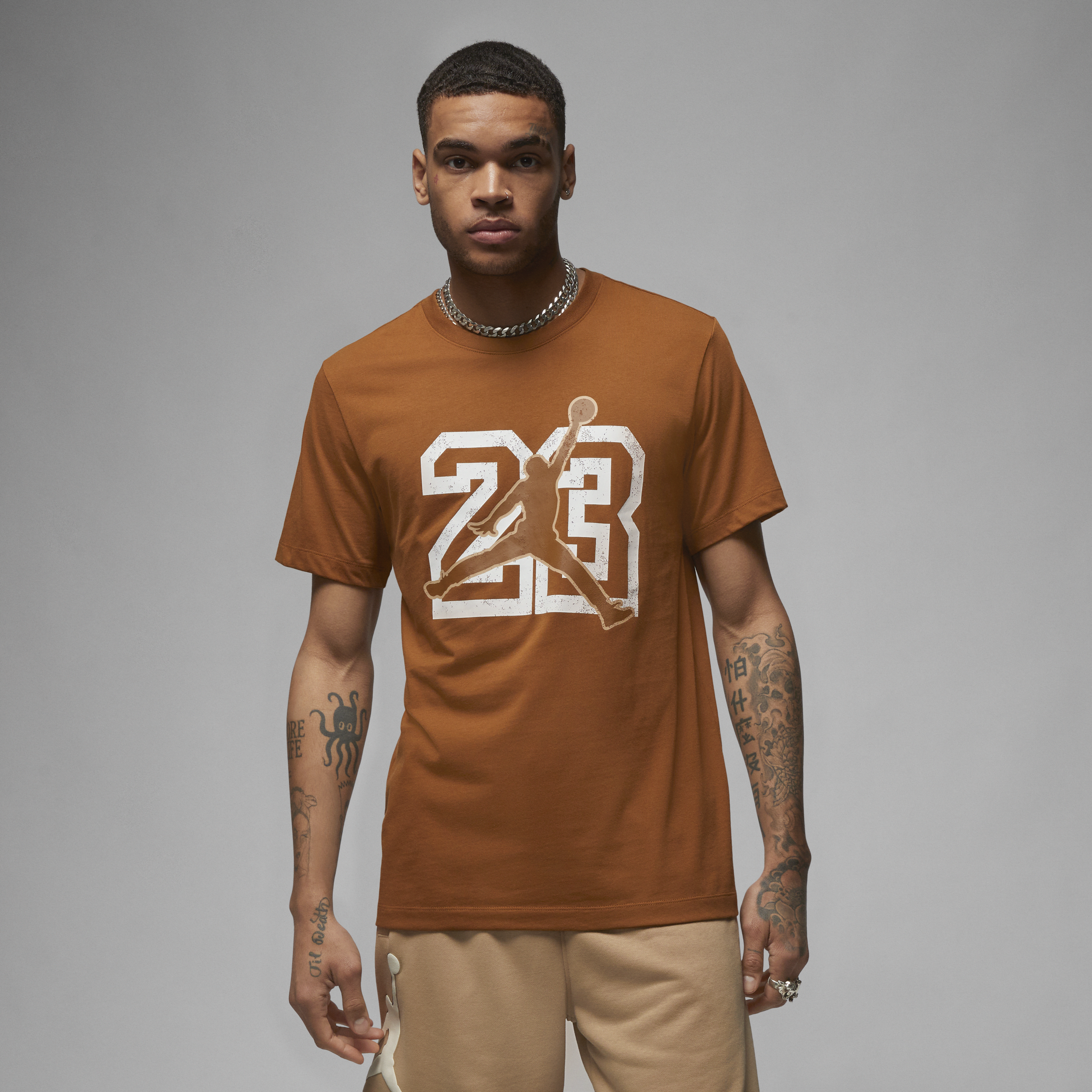 Jordan Flight Essentials-T-shirt til mænd - brun