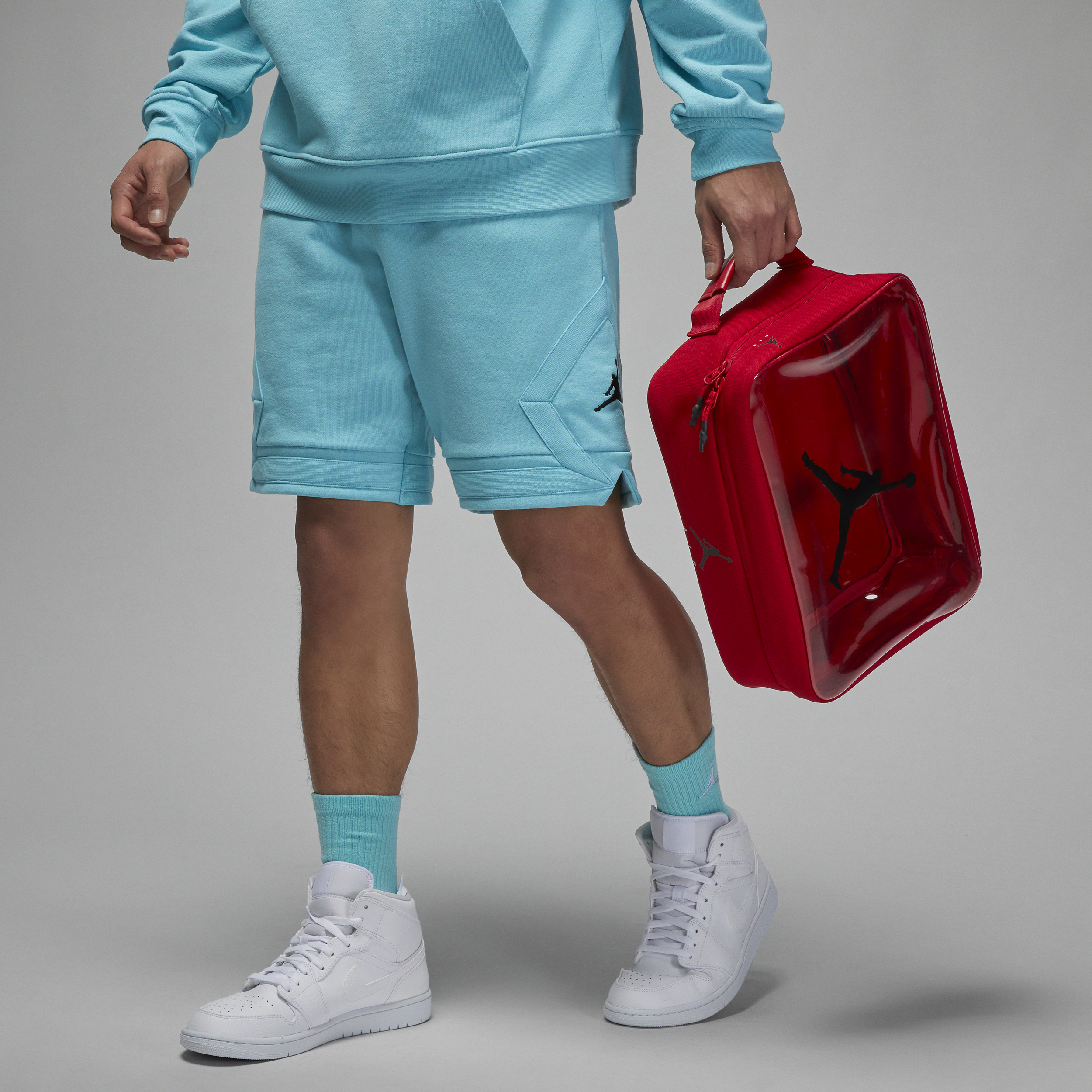 【ナイキ(NIKE)公式ストア】ジョーダン ザ シューズ ボックス シューズ バッグ (13L) FQ1080-611 レッド 【ナイキ(NIKE)公式ストア】ジョーダン ザ シューズ ボックス シューズ バッグ (13L) FQ1080-611 レッド