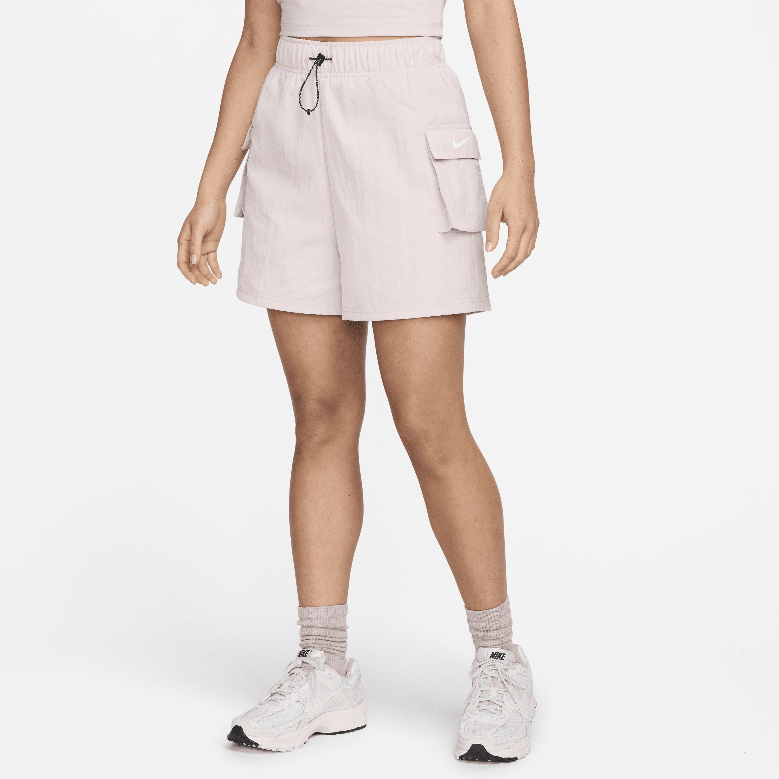Vævede Nike Sportswear Essential-shorts med høj talje til kvinder - lilla