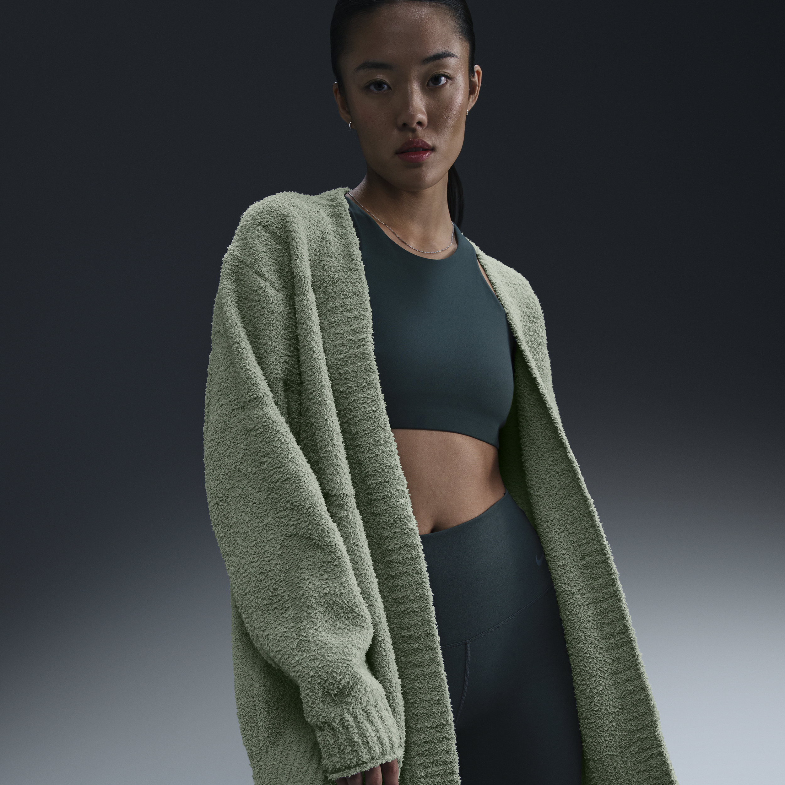 【ナイキ(NIKE)公式ストア】ナイキ スポーツウェア フェニックス コージー ブークレ ウィメンズ オーバーサイズド ニット カーディガン FZ1712-370 グリーン 【ナイキ(NIKE)公式ストア】ナイキ スポーツウェア フェニックス コージー ブークレ ウィメンズ オーバーサイズド ニット カーディガン FZ1712-370 グリーン