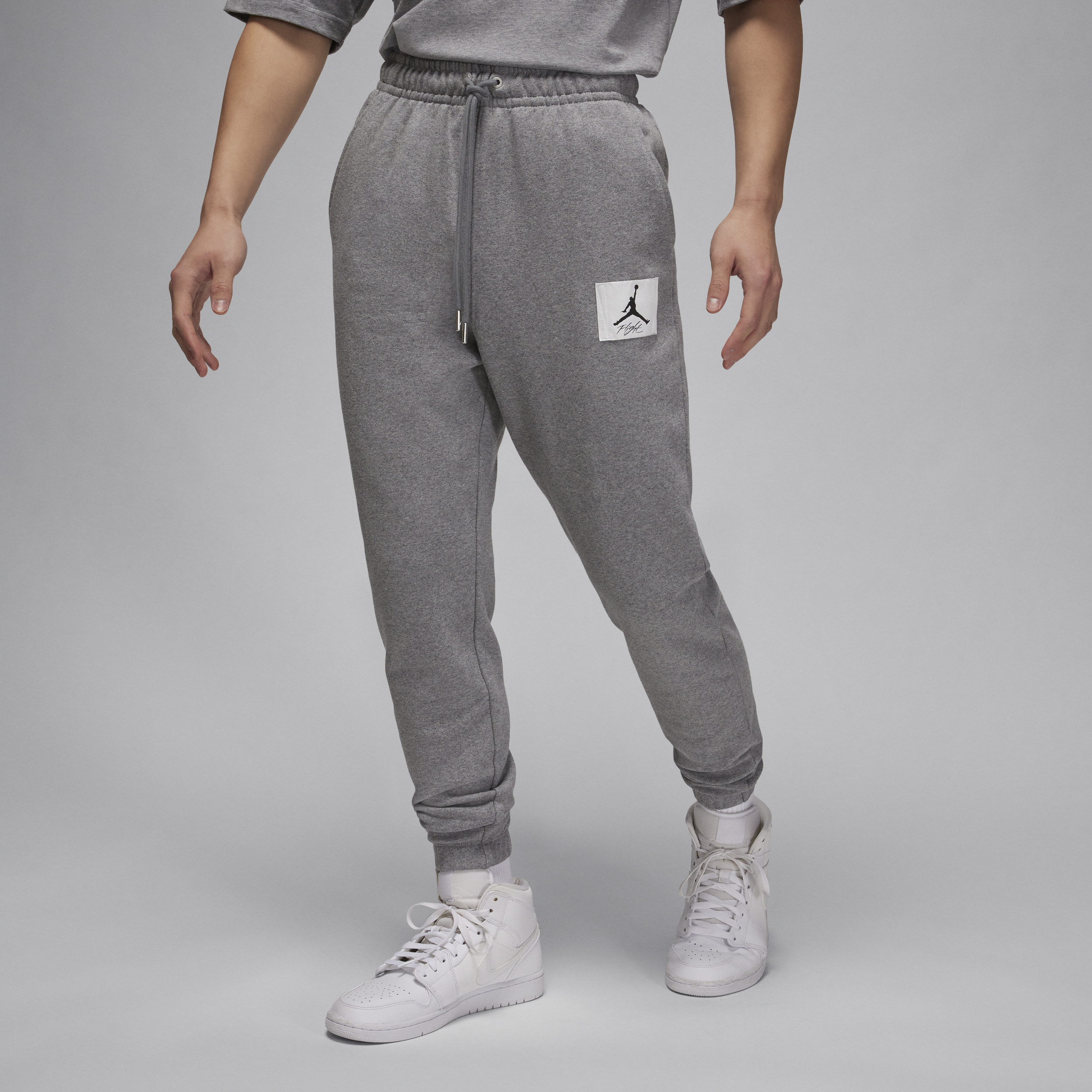 【ナイキ(NIKE)公式ストア】ジョーダン エッセンシャル メンズ フリース パンツ DQ7469-091 グレー 【ナイキ(NIKE)公式ストア】ジョーダン エッセンシャル メンズ フリース パンツ DQ7469-091 グレー