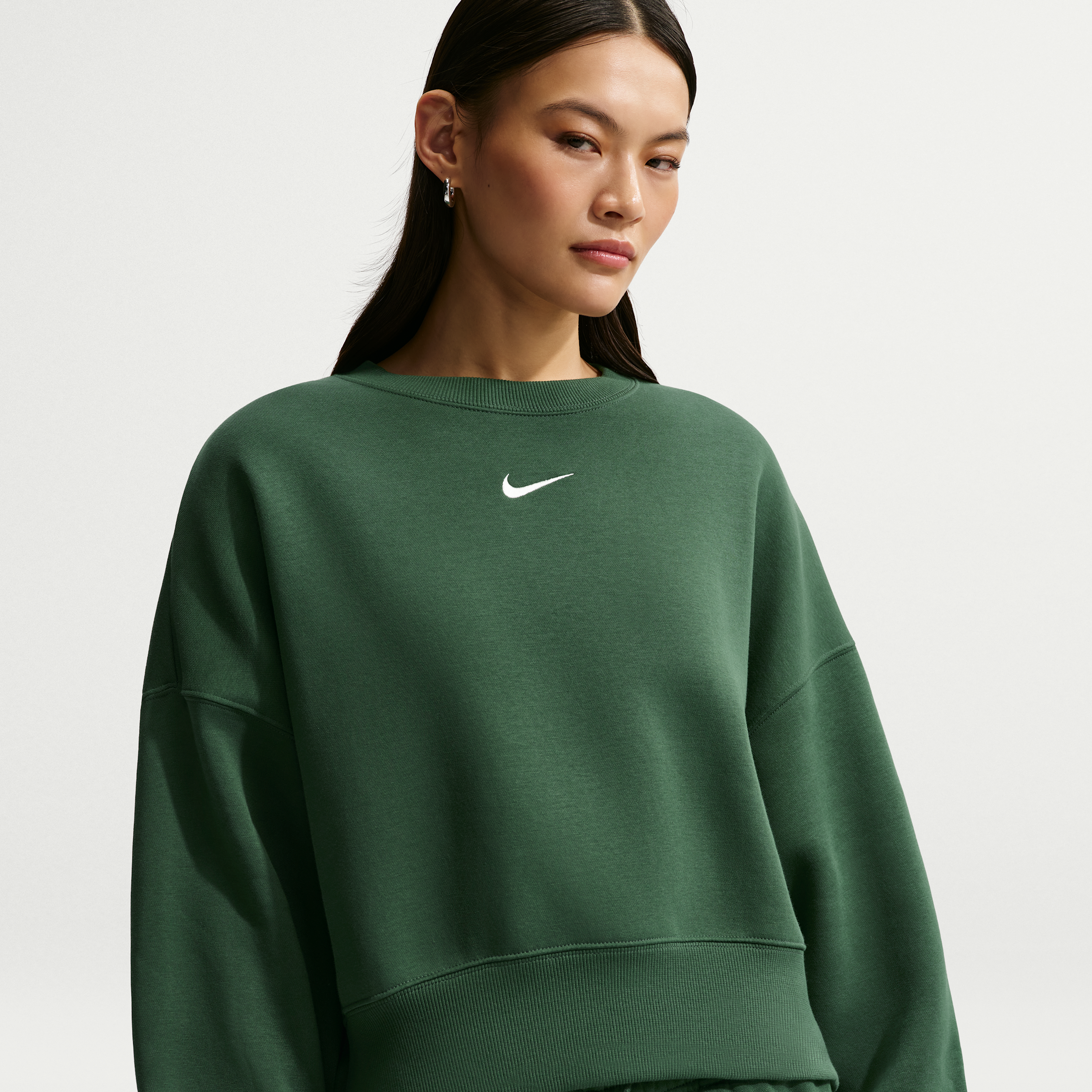 Nike Phoenix Fleece Sudadera de chándal de cuello redondo extraoversize - Mujer - Verde