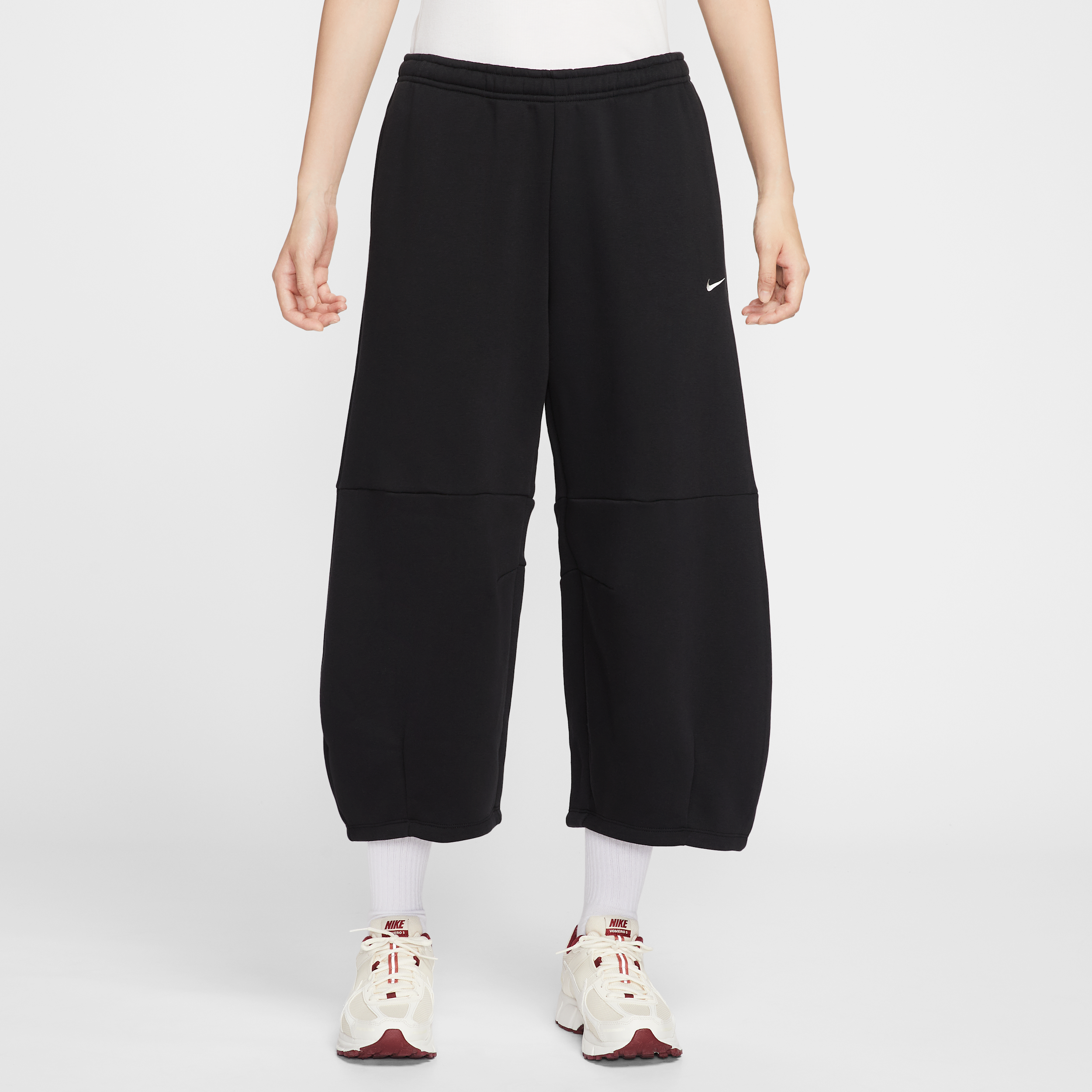 【ナイキ(NIKE)公式ストア】ナイキ スポーツウェア フェニックス フリース ウィメンズ ルーズ ミッドライズ バレルパンツ IM7475-010 ブラック 【ナイキ(NIKE)公式ストア】ナイキ スポーツウェア フェニックス フリース ウィメンズ ルーズ ミッドライズ バレルパンツ IM7475-010 ブラック