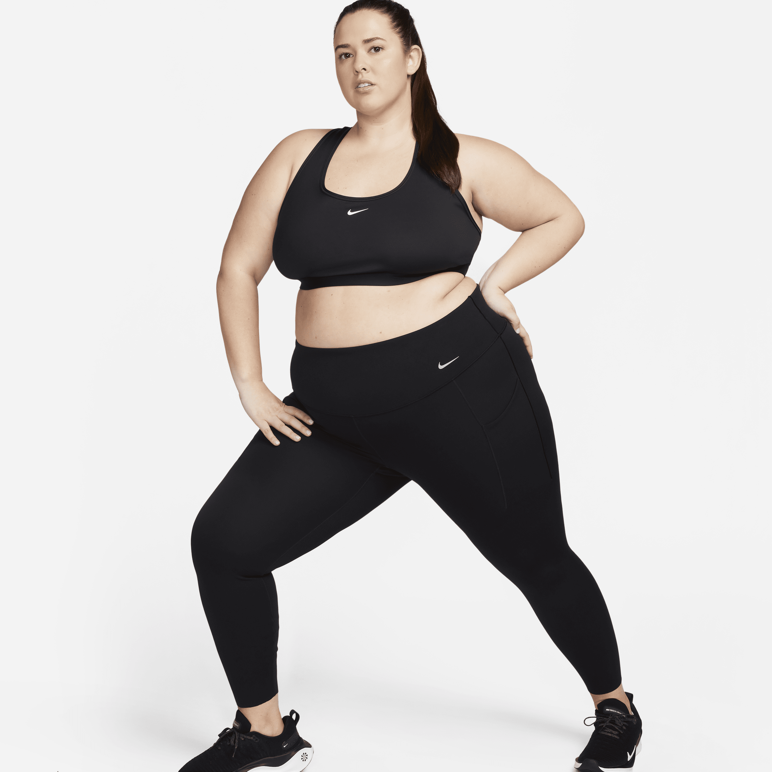 Leggings a 7/8 a vita alta con tasche e sostegno medio Nike Universa – Donna - Nero
