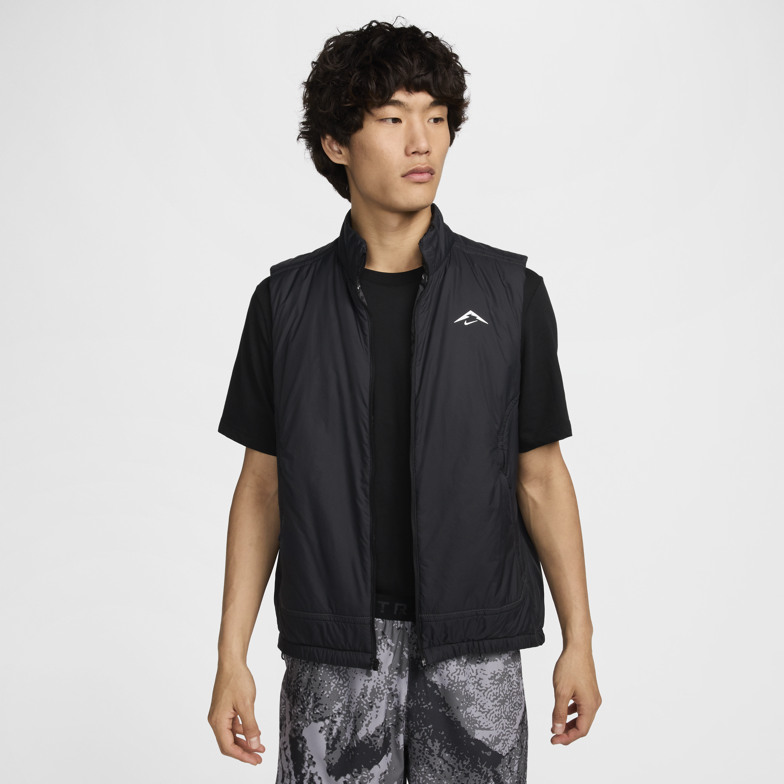 【ナイキ(NIKE)公式ストア】ナイキ トレイル PrimaLoft® メンズ Therma-FIT ランニングベスト FZ0002-010 ブラック 【ナイキ(NIKE)公式ストア】ナイキ トレイル PrimaLoft® メンズ Therma-FIT ランニングベスト FZ0002-010 ブラック