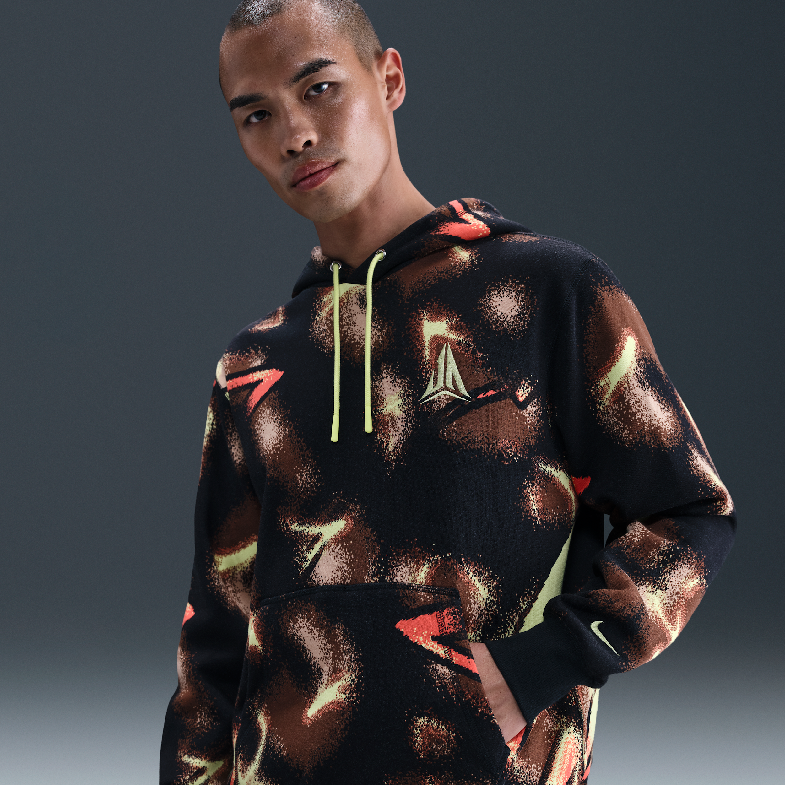 【ナイキ(NIKE)公式ストア】ジャ メンズ クラブ フリース プルオーバー パーカー HV3379-736 イエロー 【ナイキ(NIKE)公式ストア】ジャ メンズ クラブ フリース プルオーバー パーカー HV3379-736 イエロー