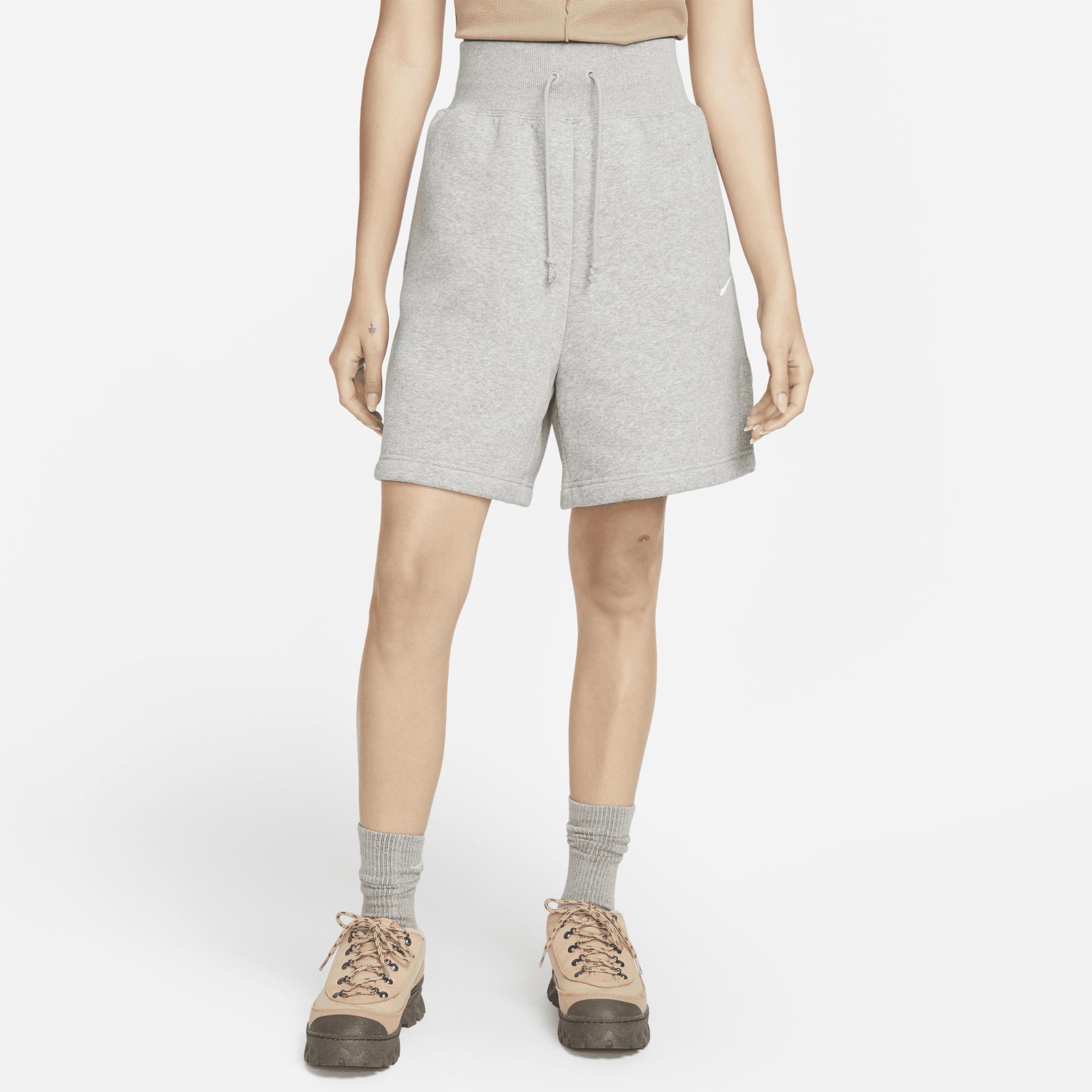 Nike Sportswear Phoenix Fleece-shorts med høj talje og løs pasform til kvinder - grå