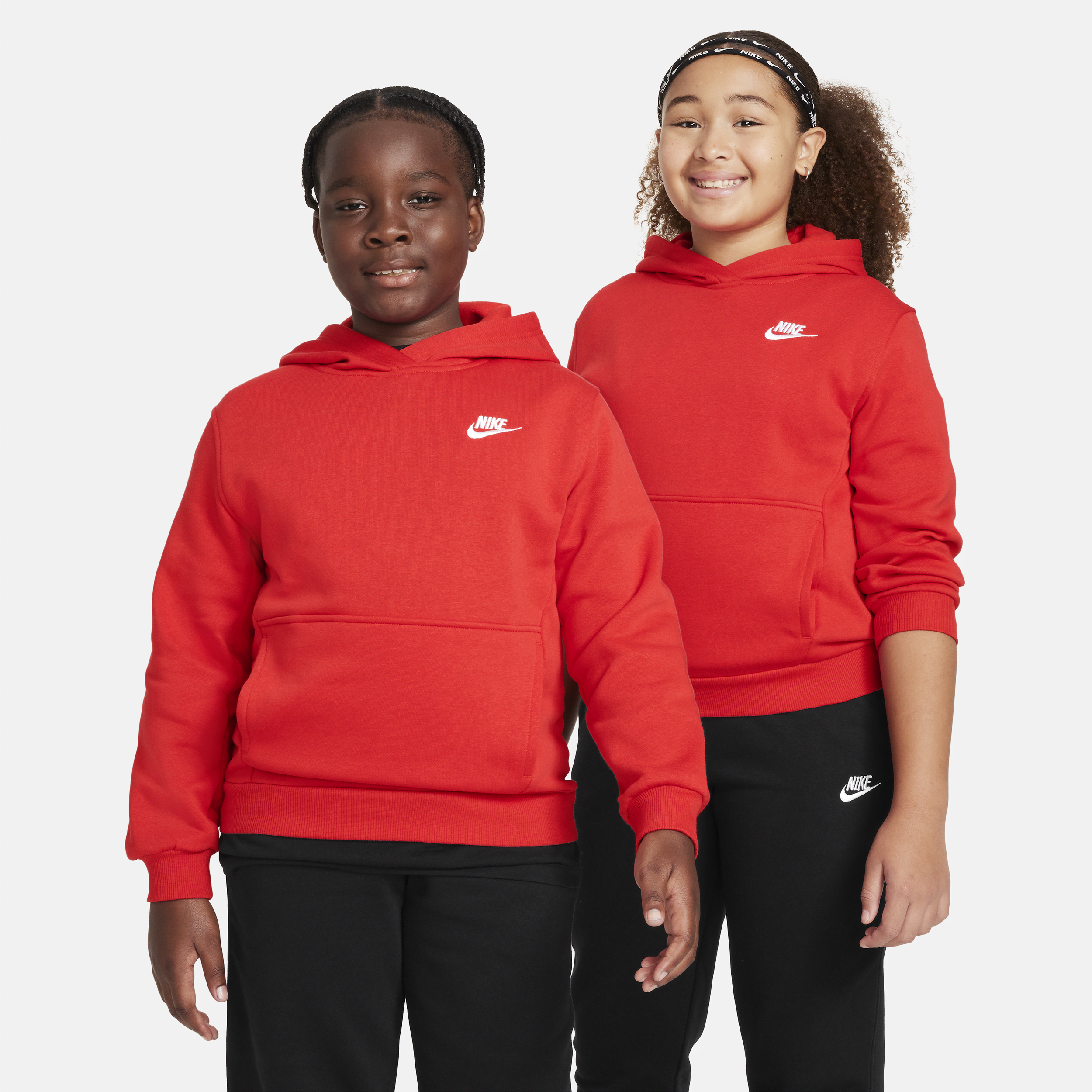 Nike Sportswear Club Fleece-pullover-hættetrøje (udvidet størrelse) til større børn - rød