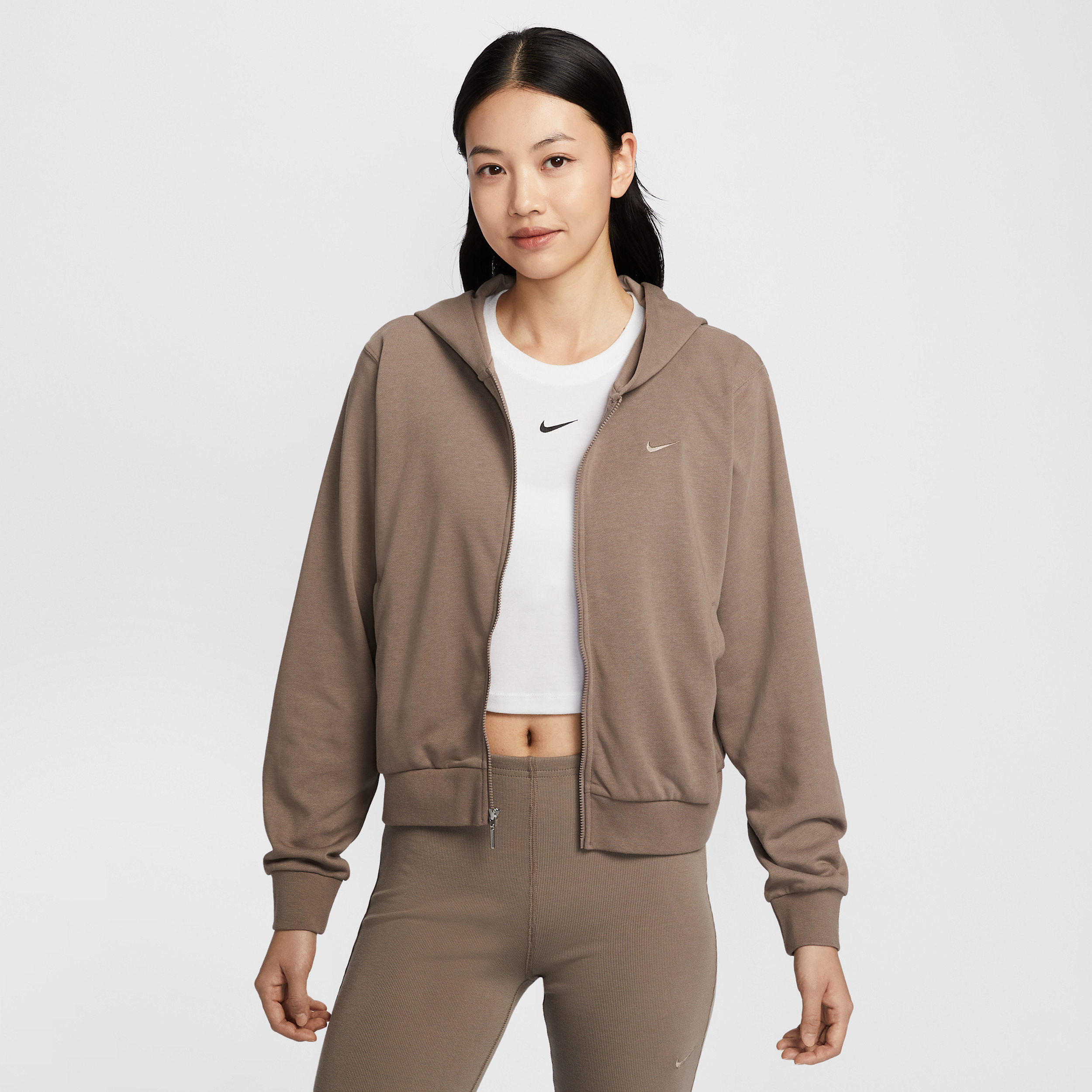 【ナイキ(NIKE)公式ストア】ナイキ スポーツウェア チル テリー ウィメンズ ルーズ フルジップ フレンチテリー パーカー FN2420-233 ブラウン 【ナイキ(NIKE)公式ストア】ナイキ スポーツウェア チル テリー ウィメンズ ルーズ フルジップ フレンチテリー パーカー FN2420-233 ブラウン