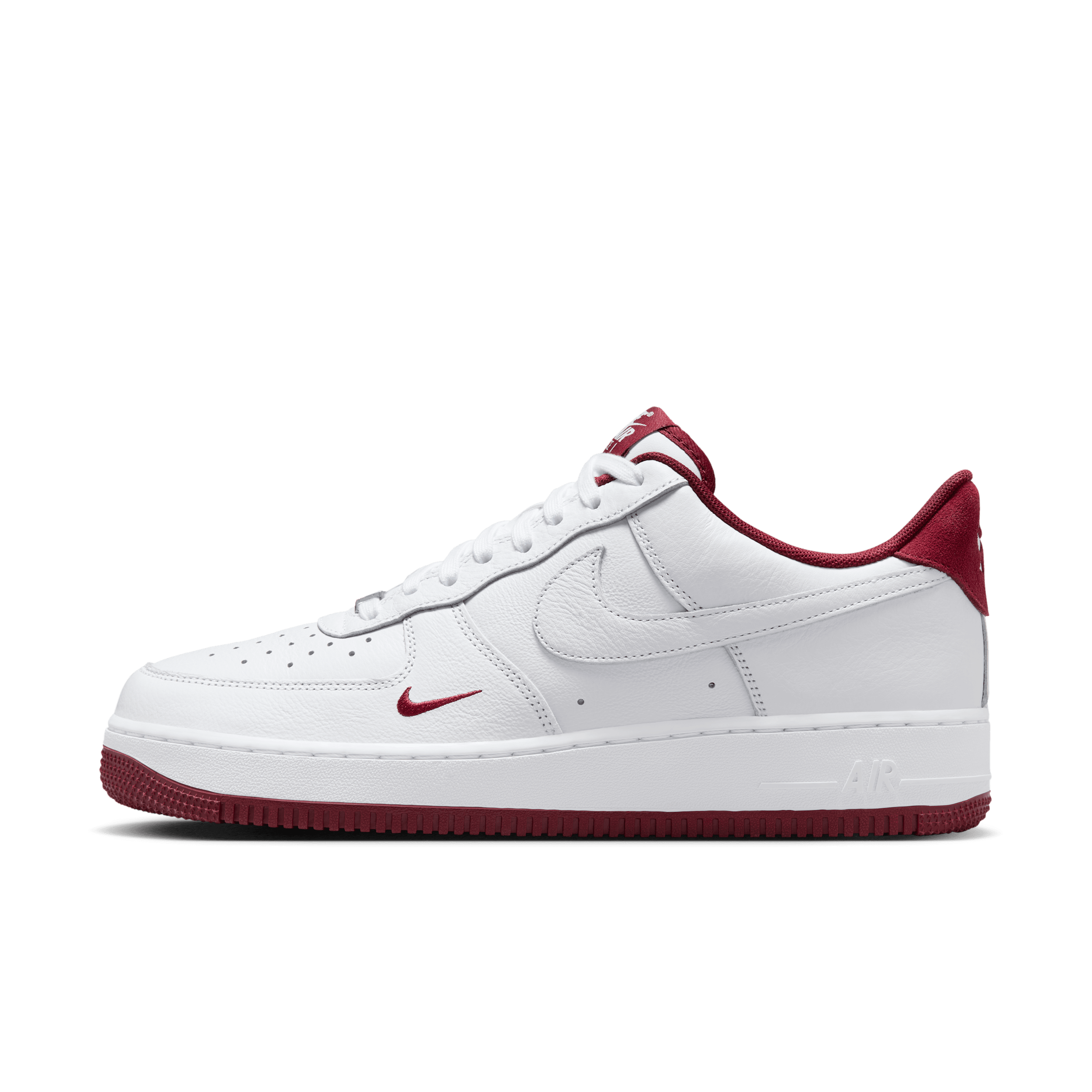 【ナイキ(NIKE)公式ストア】ナイキ エア フォース 1 '07 LV8 メンズシューズ HM9483-100 ホワイト 【ナイキ(NIKE)公式ストア】ナイキ エア フォース 1 '07 LV8 メンズシューズ HM9483-100 ホワイト