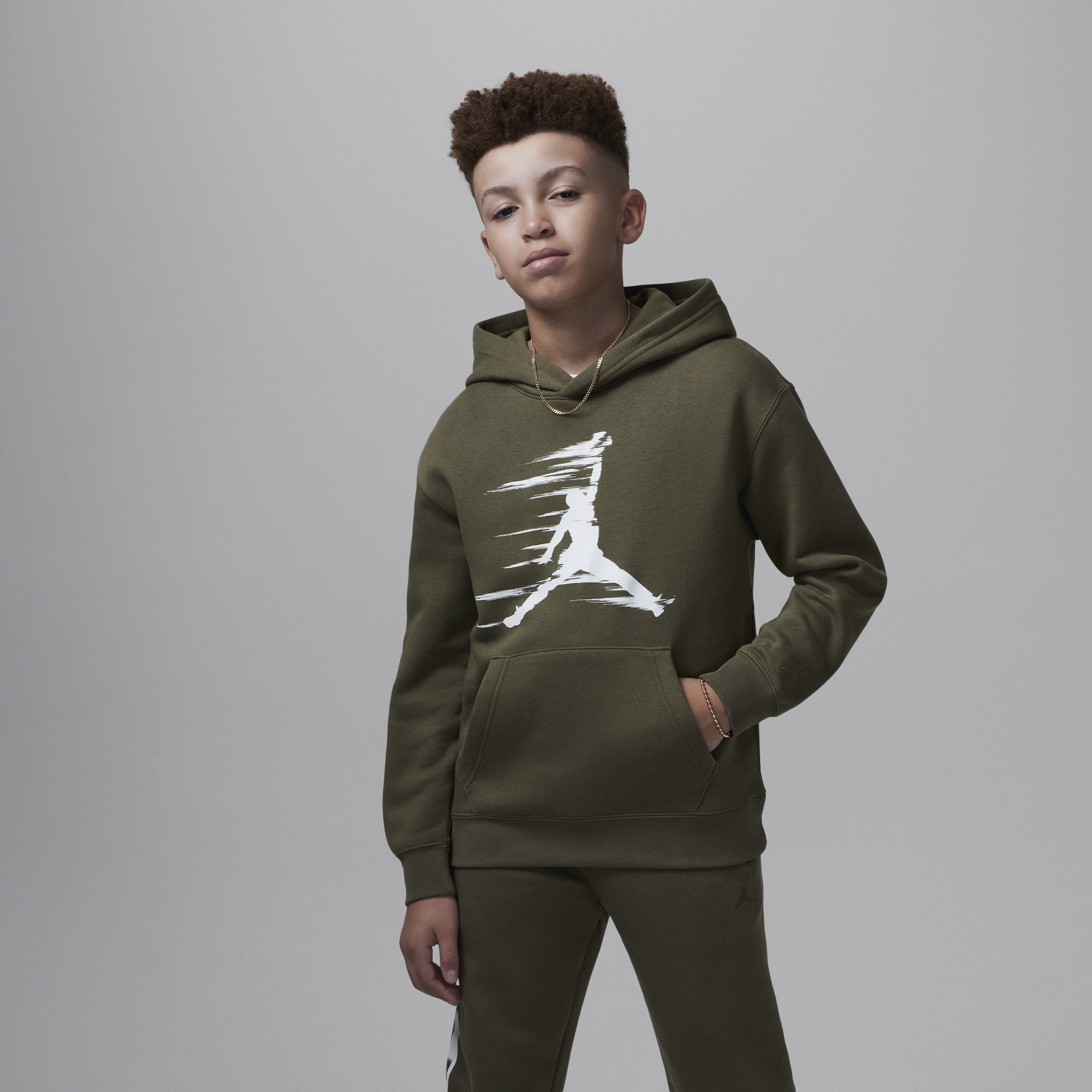 【ナイキ(NIKE)公式ストア】ジョーダン MJ フライト MVP ジュニア フリース プルオーバー パーカー HQ7074-222 グリーン 【ナイキ(NIKE)公式ストア】ジョーダン MJ フライト MVP ジュニア フリース プルオーバー パーカー HQ7074-222 グリーン