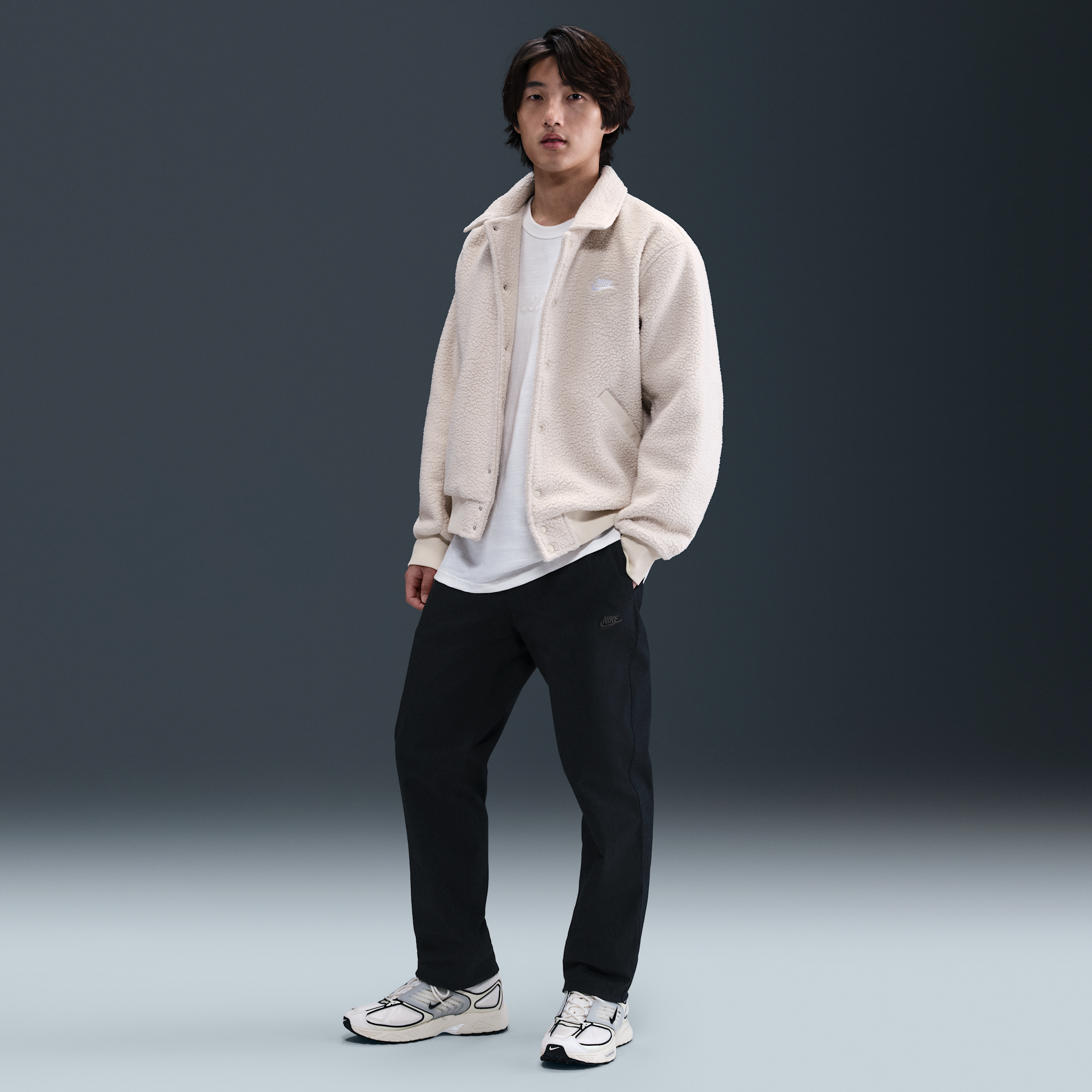 【ナイキ(NIKE)公式ストア】ナイキ スポーツウェア クラブ メンズ ストレッチ チノ パンツ HV1160-010 ブラック 【ナイキ(NIKE)公式ストア】ナイキ スポーツウェア クラブ メンズ ストレッチ チノ パンツ HV1160-010 ブラック