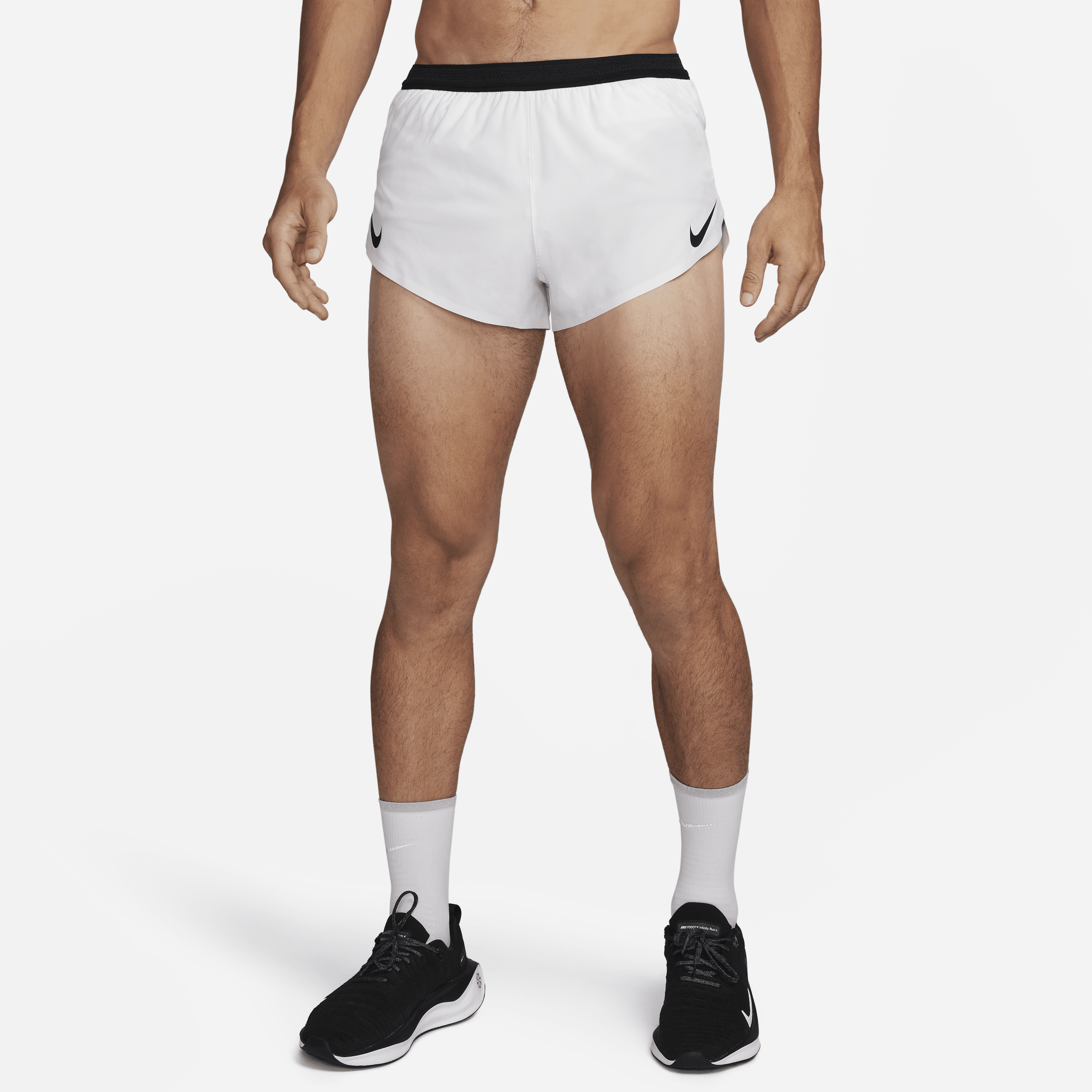 Nike AeroSwift Dri-FIT ADV-løbeshorts med indershorts (5 cm) til mænd - hvid