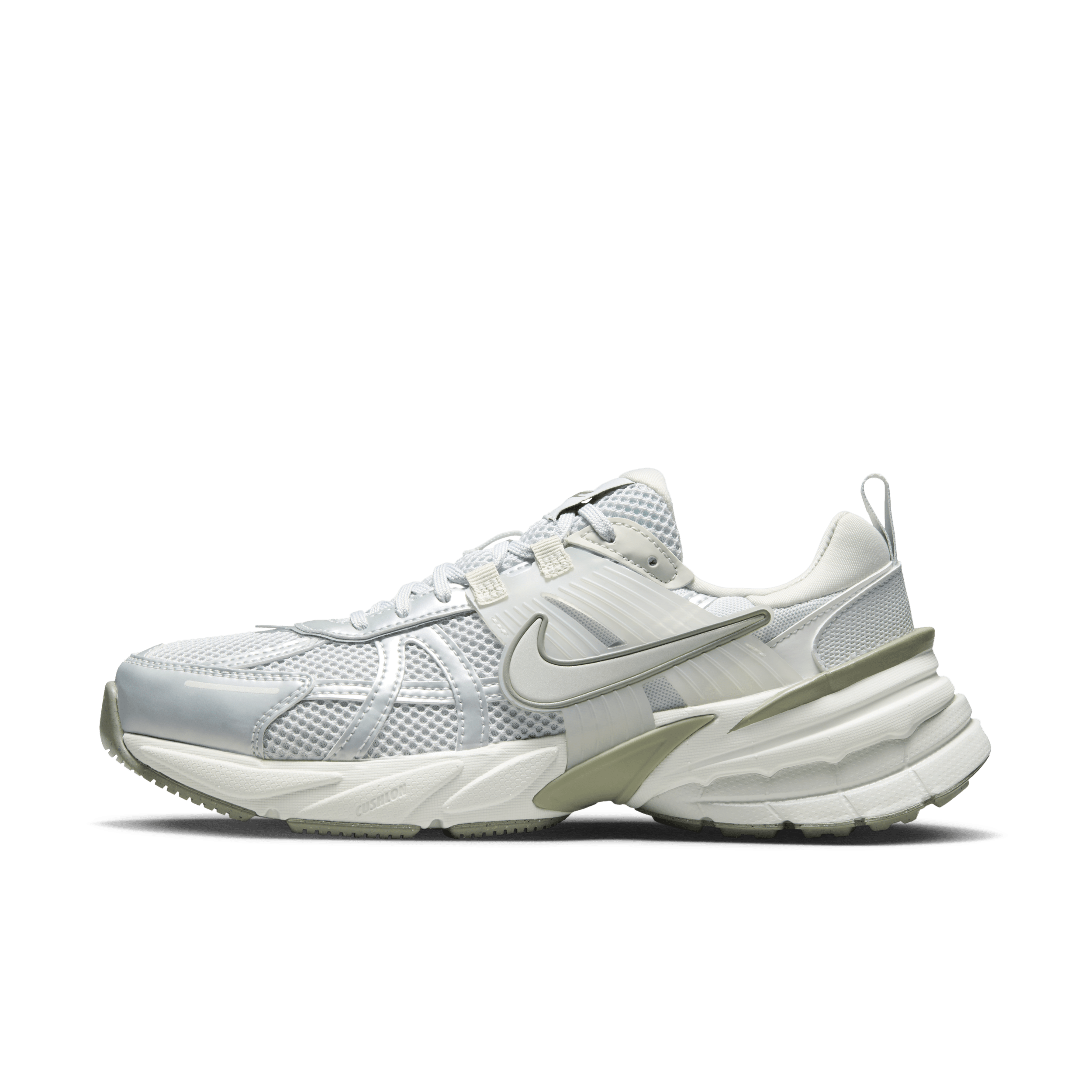 【ナイキ(NIKE)公式ストア】ナイキ V2K ラン ウィメンズシューズ FD0736-006 グレー 【ナイキ(NIKE)公式ストア】ナイキ V2K ラン ウィメンズシューズ FD0736-006 グレー
