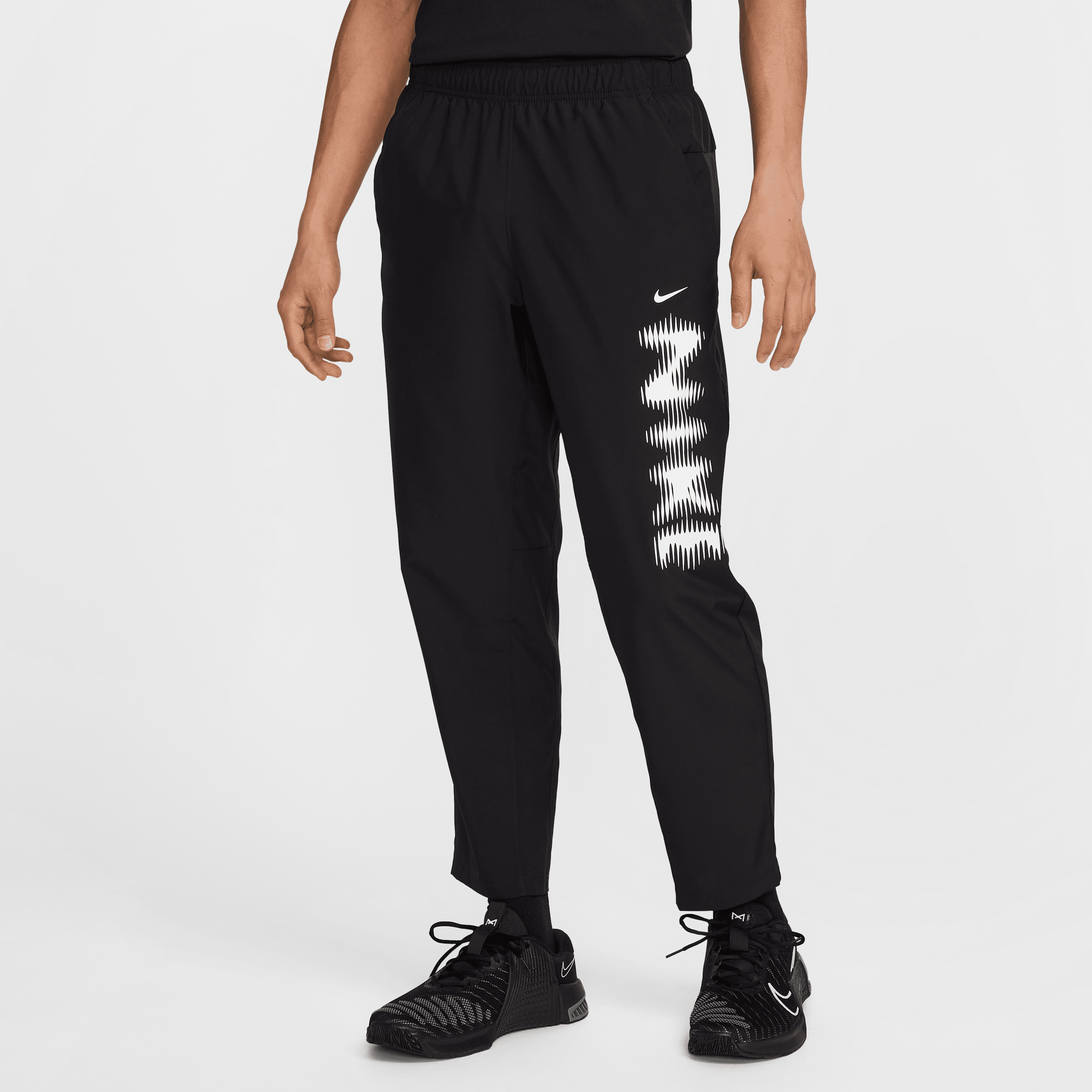 【ナイキ(NIKE)公式ストア】ナイキ フォーム メンズ Dri-FIT バーサタイル パンツ HJ3070-011 ブラック 【ナイキ(NIKE)公式ストア】ナイキ フォーム メンズ Dri-FIT バーサタイル パンツ HJ3070-011 ブラック