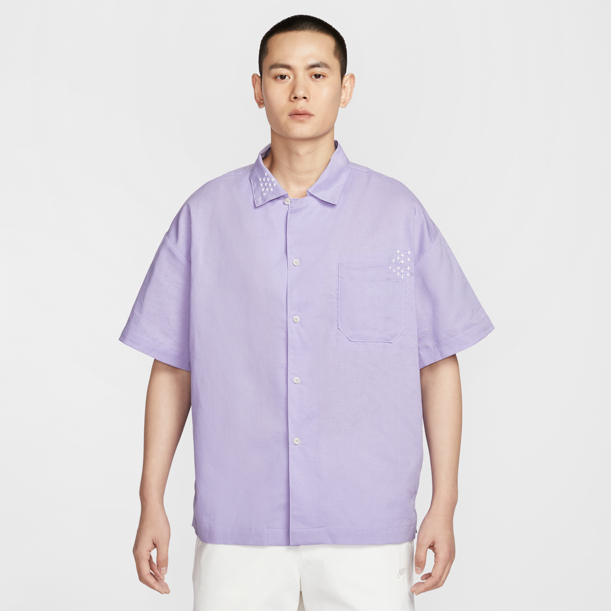 【ナイキ(NIKE)公式ストア】ナイキ ライフ メンズ リネン ショートスリーブ ボタン ダウン HJ2982-515 パープル 【ナイキ(NIKE)公式ストア】ナイキ ライフ メンズ リネン ショートスリーブ ボタン ダウン HJ2982-515 パープル