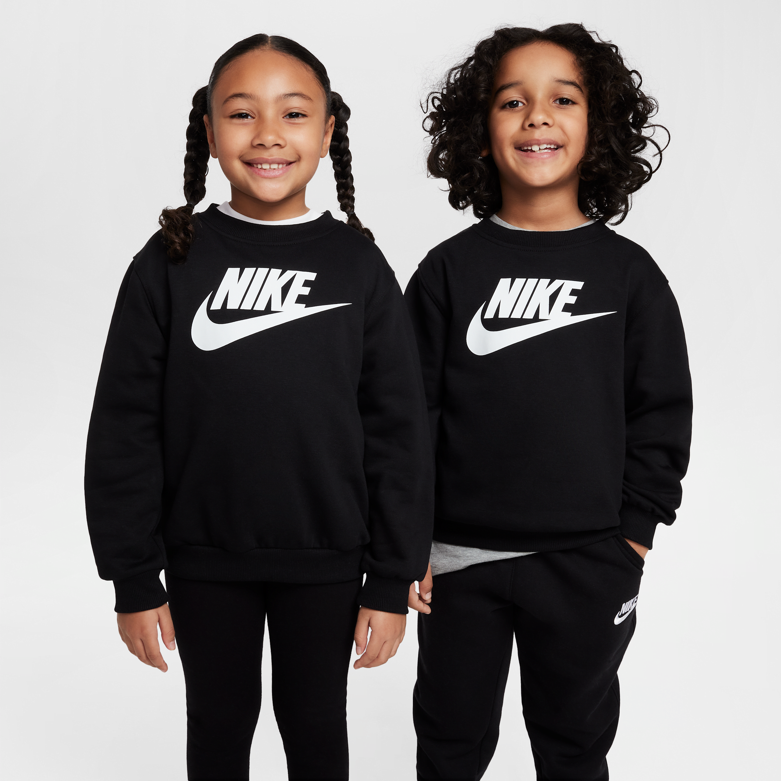 【ナイキ(NIKE)公式ストア】ナイキ リトルキッズ フレンチ テリー クルー HF7279-010 ブラック 【ナイキ(NIKE)公式ストア】ナイキ リトルキッズ フレンチ テリー クルー HF7279-010 ブラック