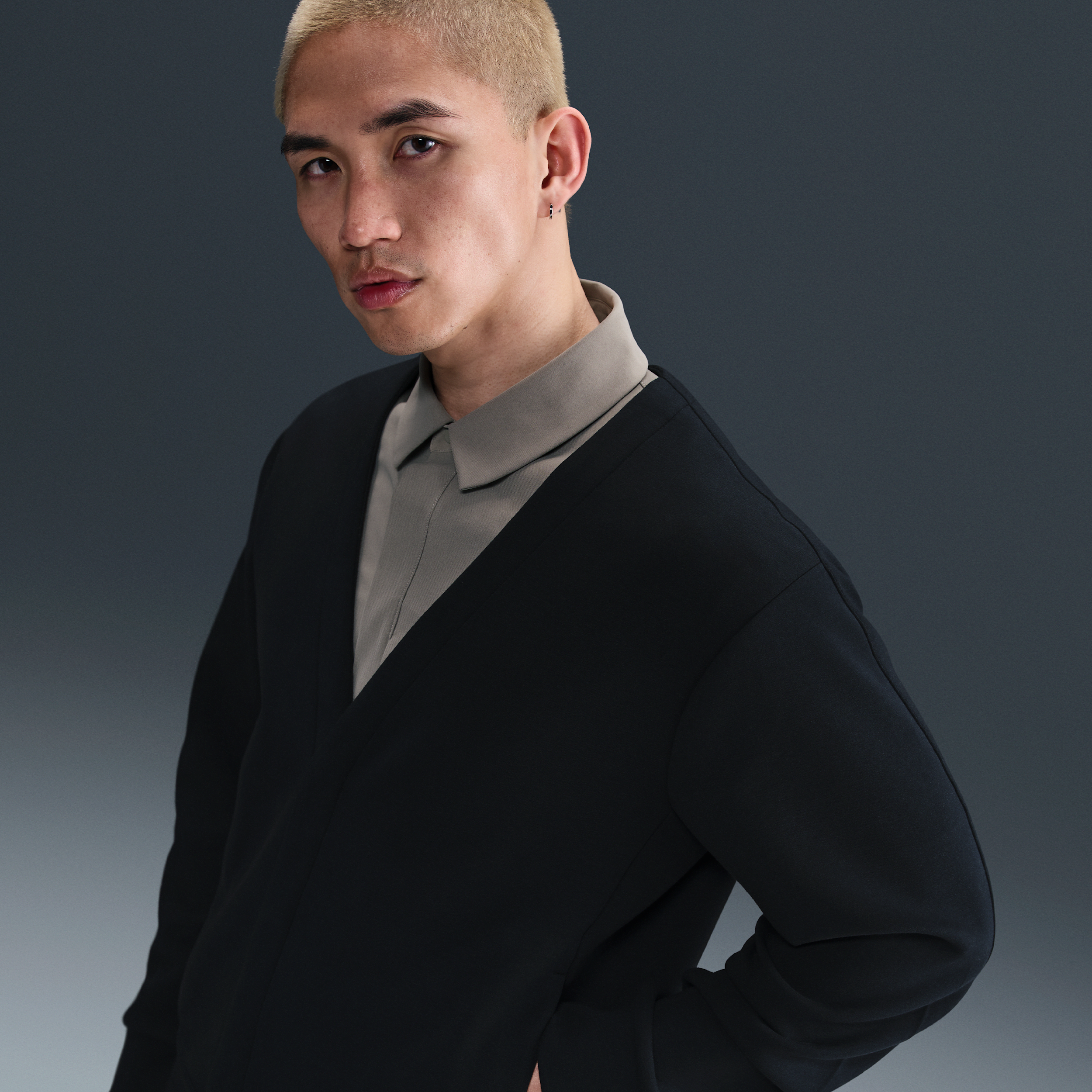 【ナイキ(NIKE)公式ストア】ナイキ 24.7 ImpossiblySoft メンズカーディガン HQ6949-010 ブラック 【ナイキ(NIKE)公式ストア】ナイキ 24.7 ImpossiblySoft メンズカーディガン HQ6949-010 ブラック