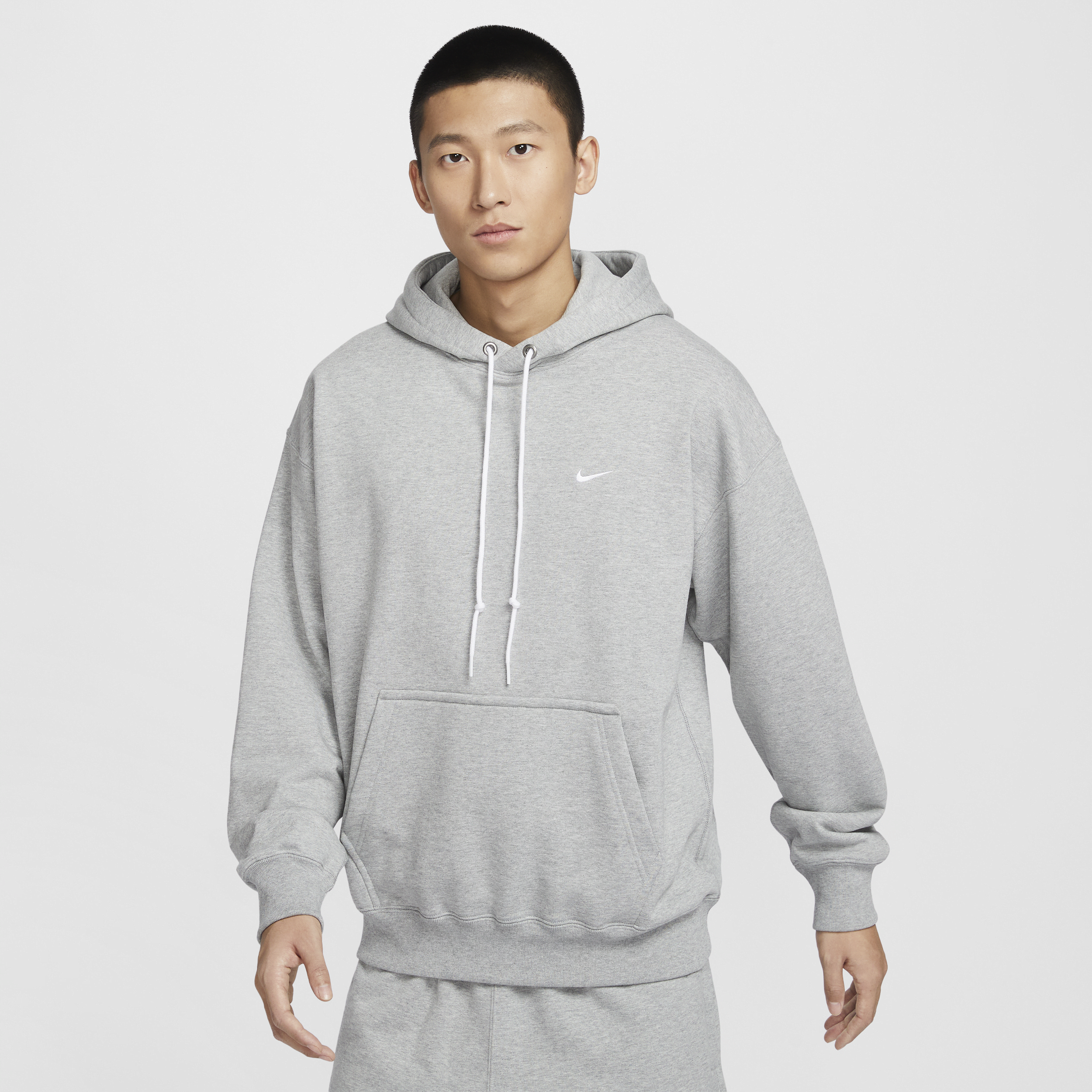 【ナイキ(NIKE)公式ストア】ナイキ ソロ スウッシュ メンズ フレンチテリー プルオーバー パーカー DX0814-063 グレー 【ナイキ(NIKE)公式ストア】ナイキ ソロ スウッシュ メンズ フレンチテリー プルオーバー パーカー DX0814-063 グレー