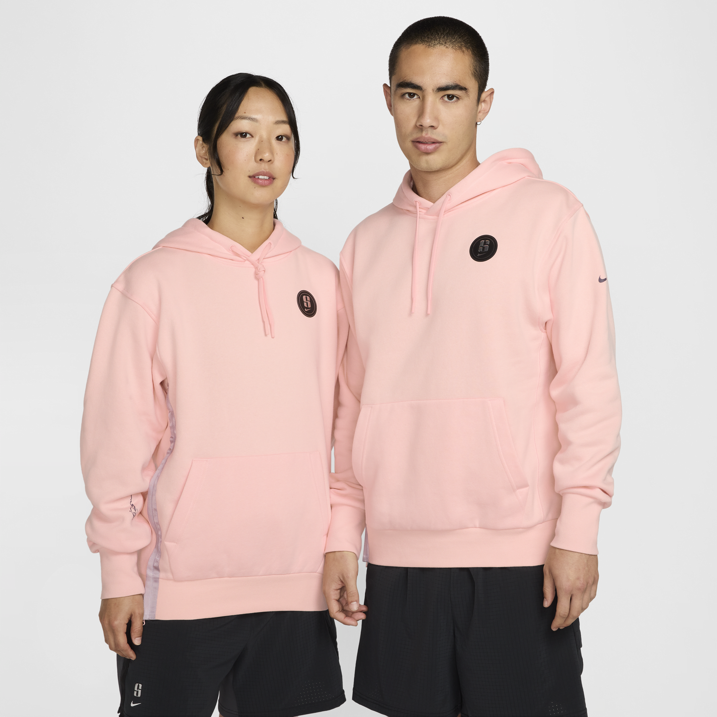 【ナイキ(NIKE)公式ストア】サブリナ フリース バスケットボールパーカー FV3206-664 ピンク 【ナイキ(NIKE)公式ストア】サブリナ フリース バスケットボールパーカー FV3206-664 ピンク