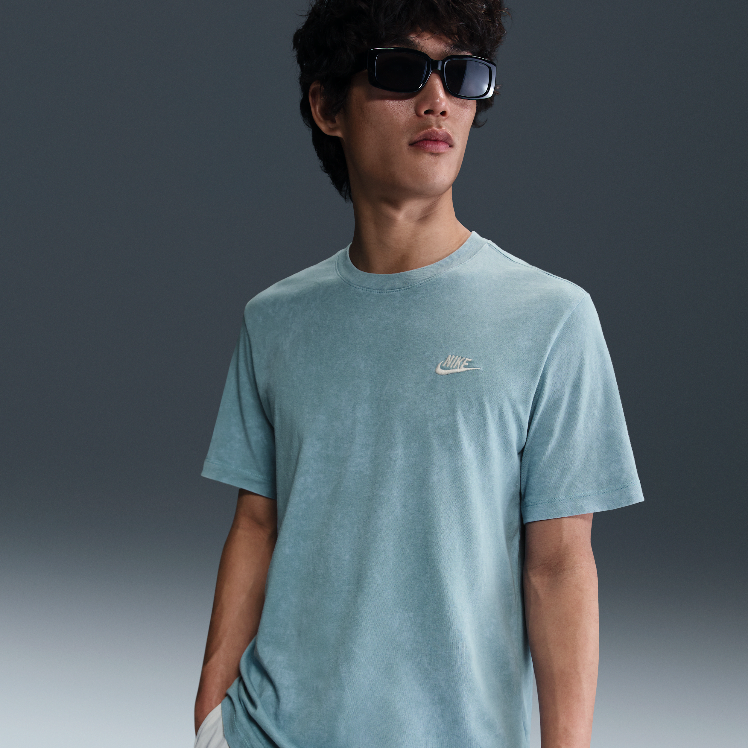【ナイキ(NIKE)公式ストア】ナイキ スポーツウェア メンズ Tシャツ HJ0733-464 ブルー 【ナイキ(NIKE)公式ストア】ナイキ スポーツウェア メンズ Tシャツ HJ0733-464 ブルー