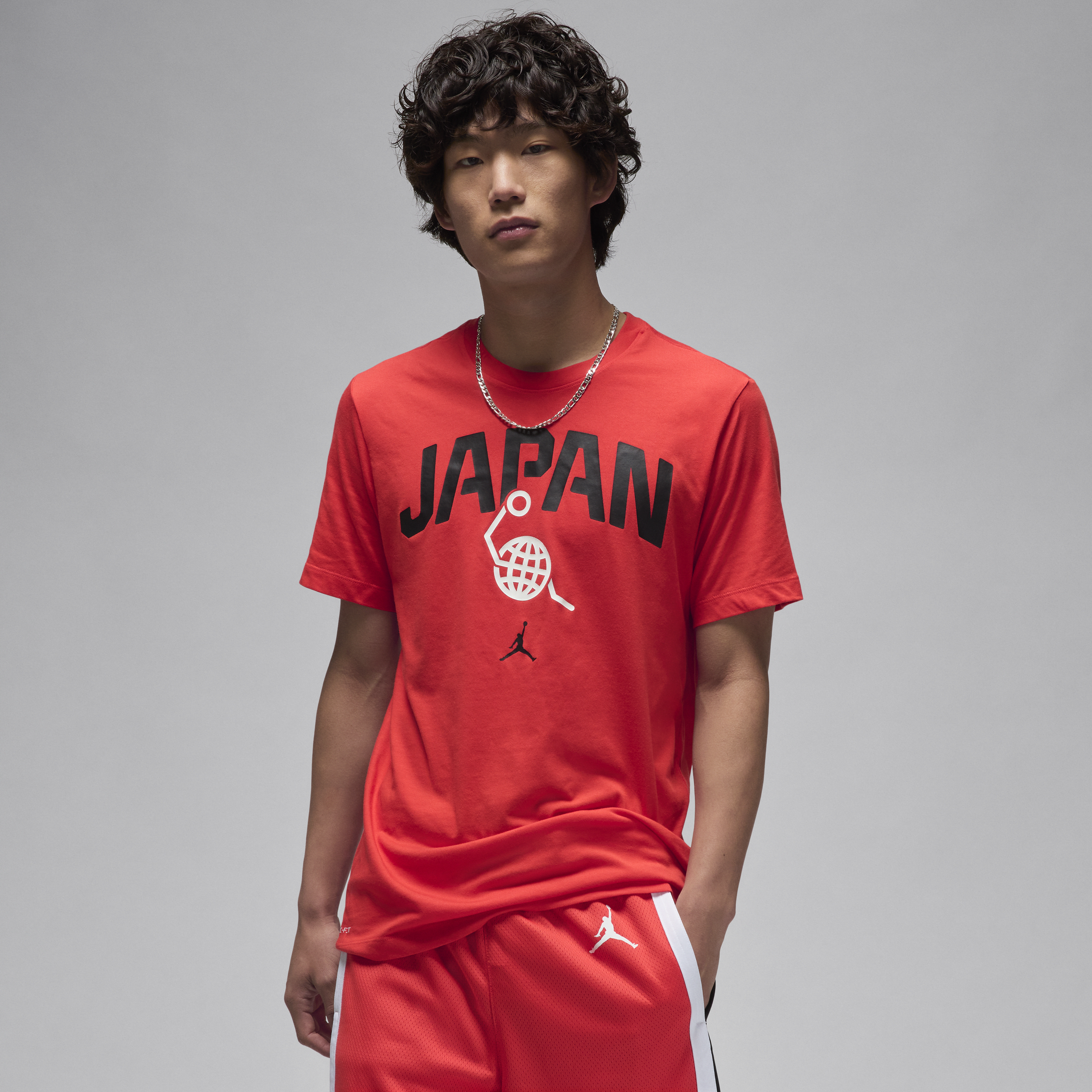 【ナイキ(NIKE)公式ストア】日本 メンズ ジョーダン バスケットボール Tシャツ FQ3673-673 レッド 【ナイキ(NIKE)公式ストア】日本 メンズ ジョーダン バスケットボール Tシャツ FQ3673-673 レッド