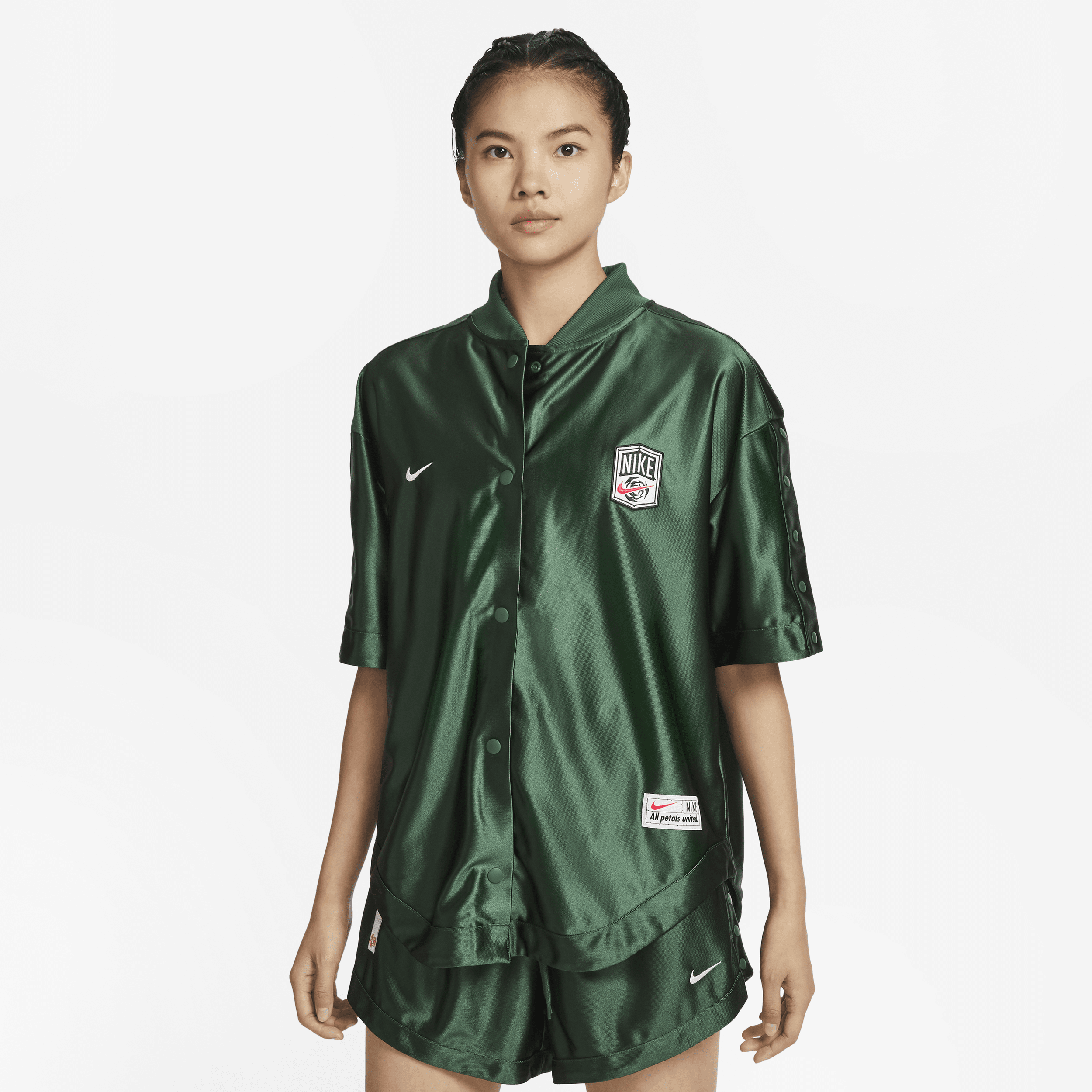 【ナイキ(NIKE)公式ストア】ナイキ スポーツウェア ウィメンズシャツ FQ0700-323 グリーン 【ナイキ(NIKE)公式ストア】ナイキ スポーツウェア ウィメンズシャツ FQ0700-323 グリーン