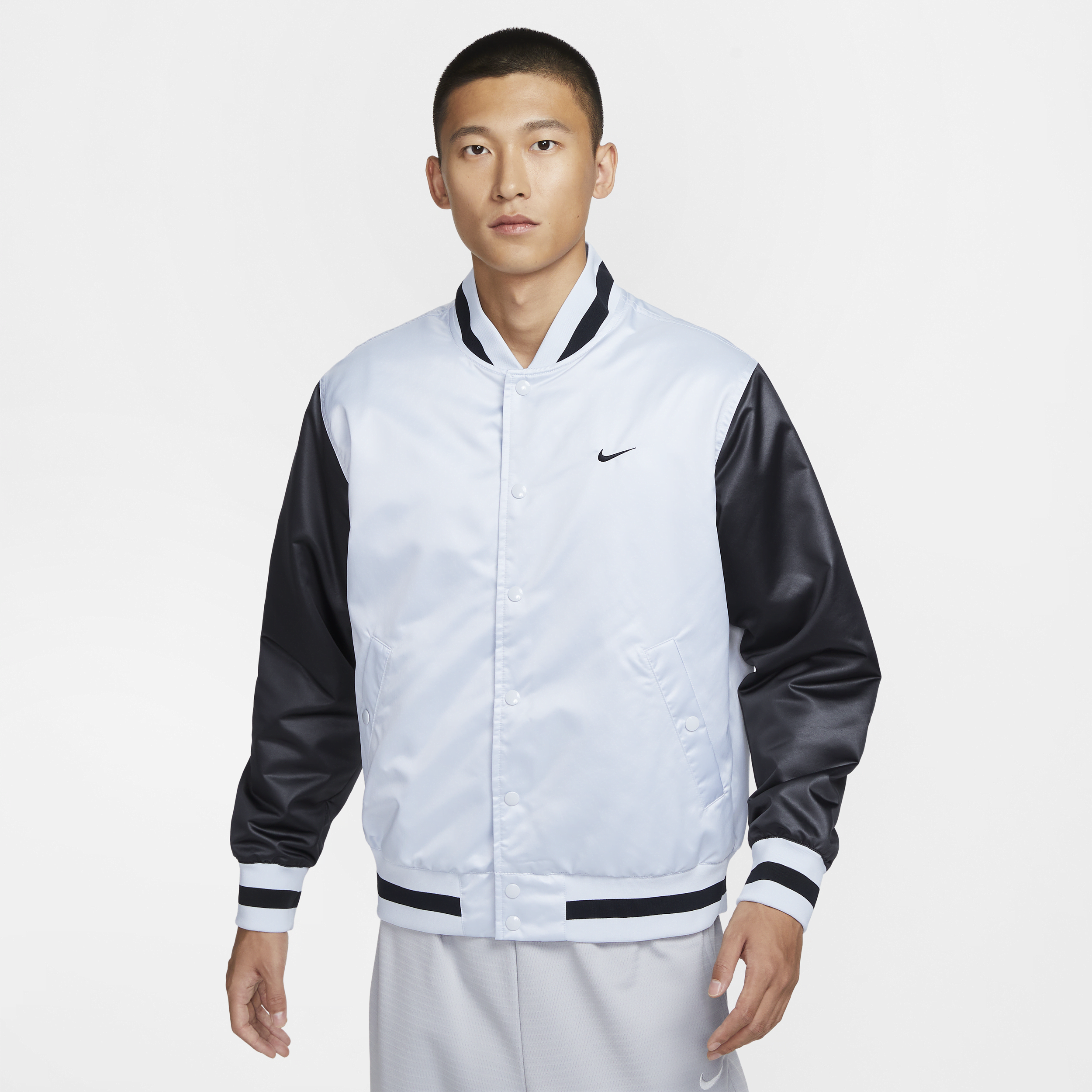 【ナイキ(NIKE)公式ストア】ナイキ DNA メンズ Therma-FIT 撥水 バスケットボールジャケット FZ0663-043 グレー 【ナイキ(NIKE)公式ストア】ナイキ DNA メンズ Therma-FIT 撥水 バスケットボールジャケット FZ0663-043 グレー