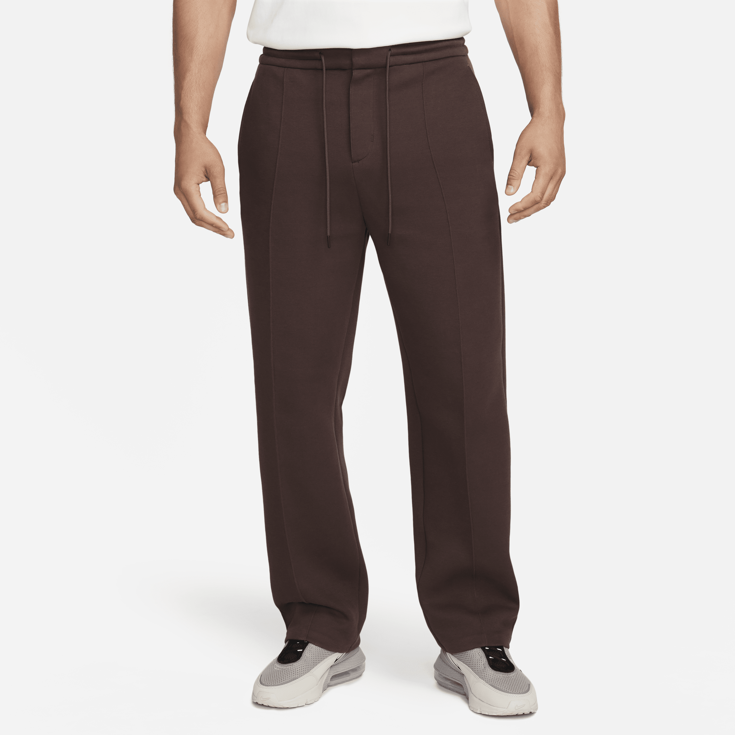 Nike Sportswear Tech Fleece Reimagined-sweatpants med løs pasform og åben kant til mænd - brun