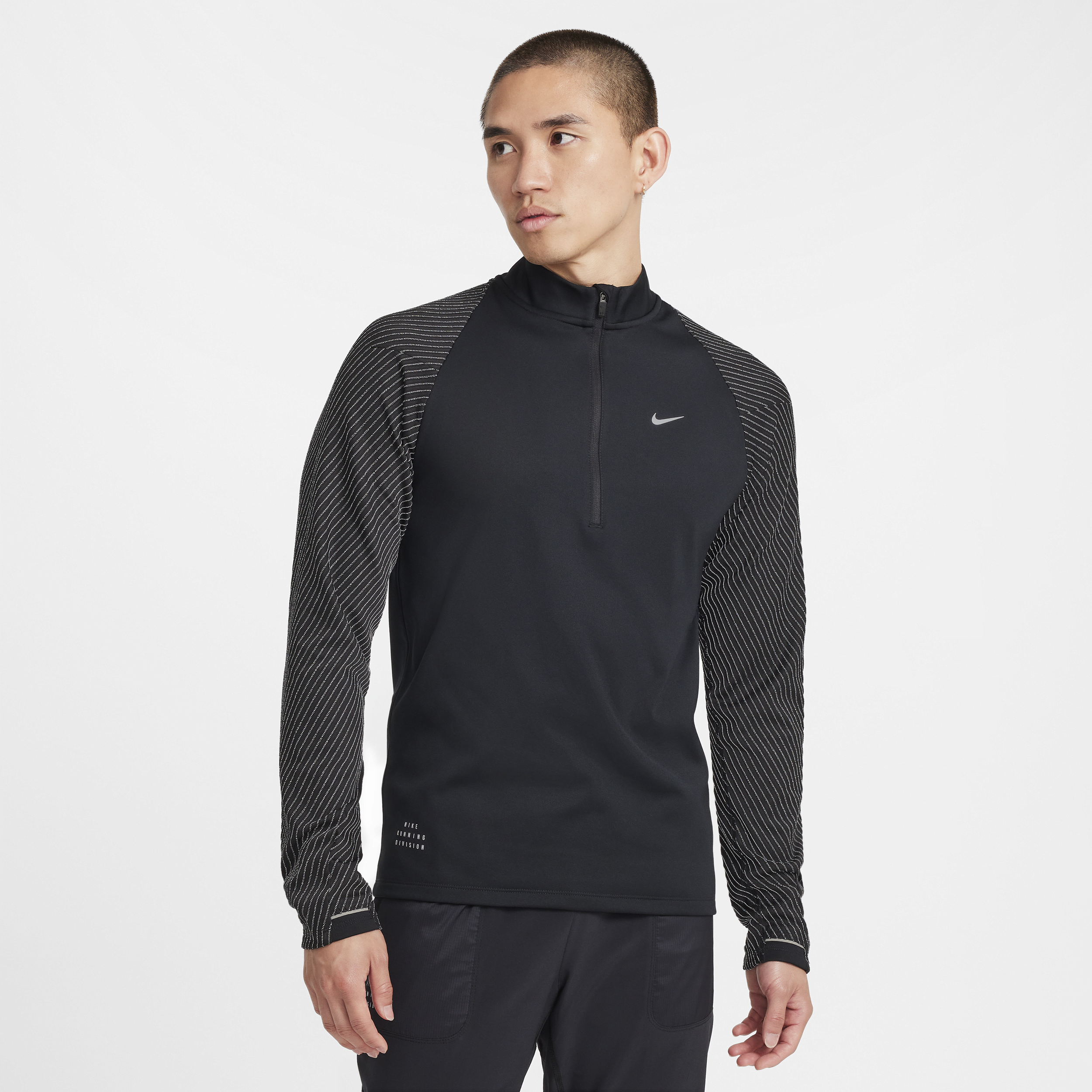 【ナイキ(NIKE)公式ストア】ナイキ エレメント ランニング ディビジョン メンズ Dri-FIT 1/2ジップ ランニングトップ FZ1128-010 ブラック 【ナイキ(NIKE)公式ストア】ナイキ エレメント ランニング ディビジョン メンズ Dri-FIT 1/2ジップ ランニングトップ FZ1128-010 ブラック