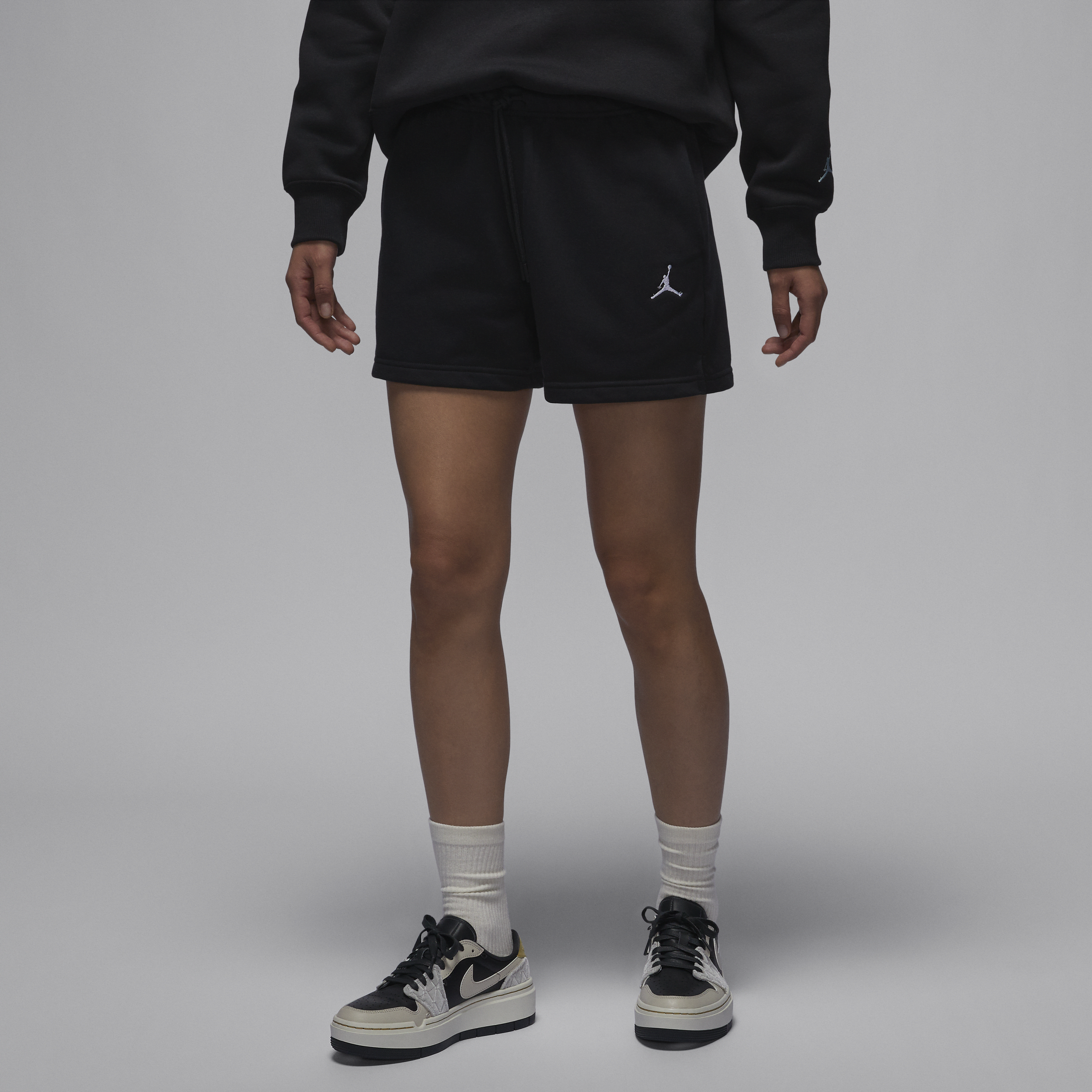 【ナイキ(NIKE)公式ストア】ジョーダン ブルックリン フリース ウィメンズショートパンツ HJ1366-010 ブラック 【ナイキ(NIKE)公式ストア】ジョーダン ブルックリン フリース ウィメンズショートパンツ HJ1366-010 ブラック